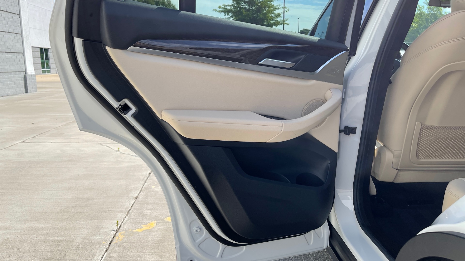 Used 2018 BMW X3 XDRIVE30I CONVENIENCE PKG / HEATED FRONT SEATS / REARVIEW for sale Sold at Formula Imports in Charlotte NC 28227 50