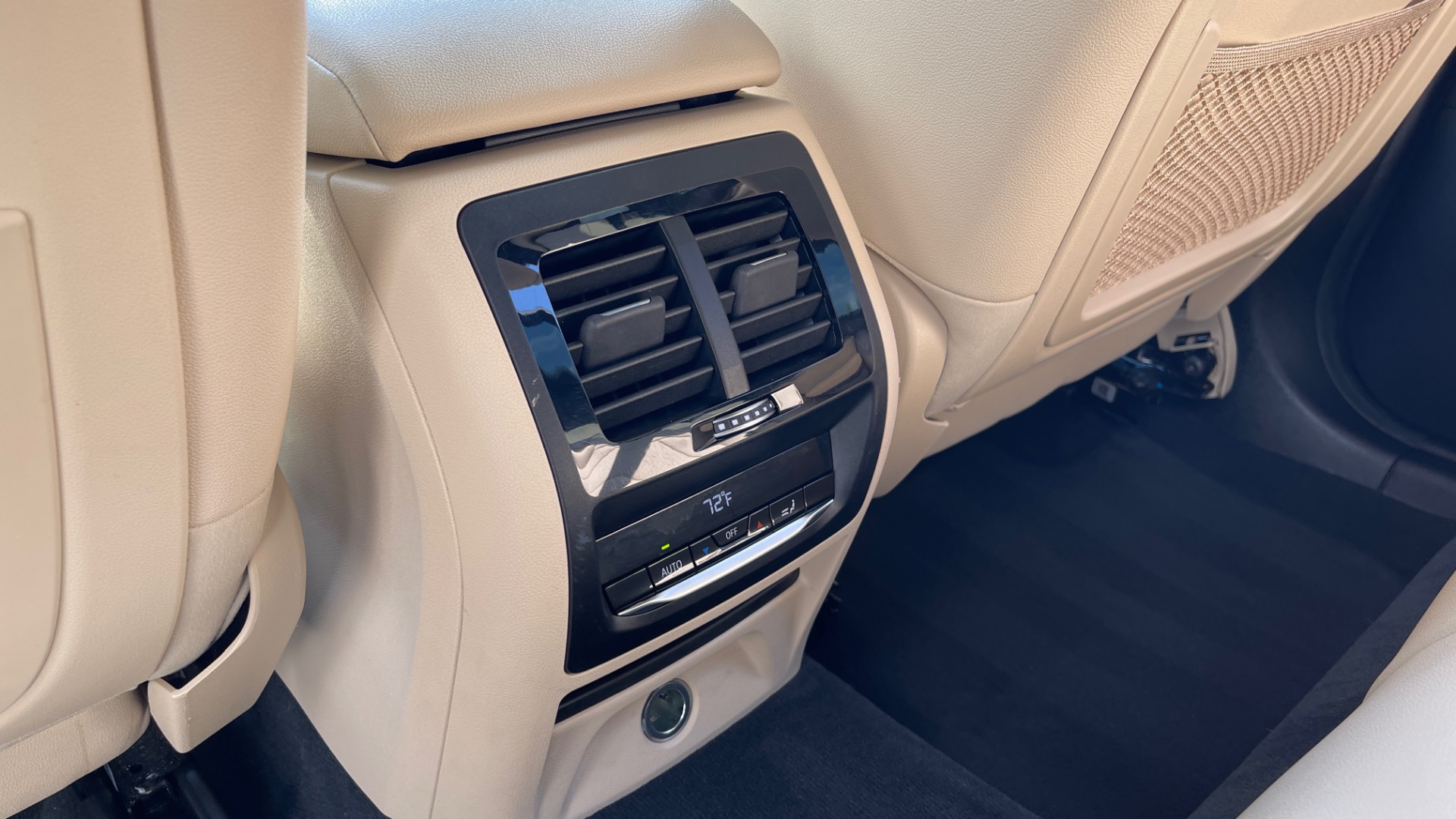 Used 2018 BMW X3 XDRIVE30I CONVENIENCE PKG / HEATED FRONT SEATS / REARVIEW for sale Sold at Formula Imports in Charlotte NC 28227 55