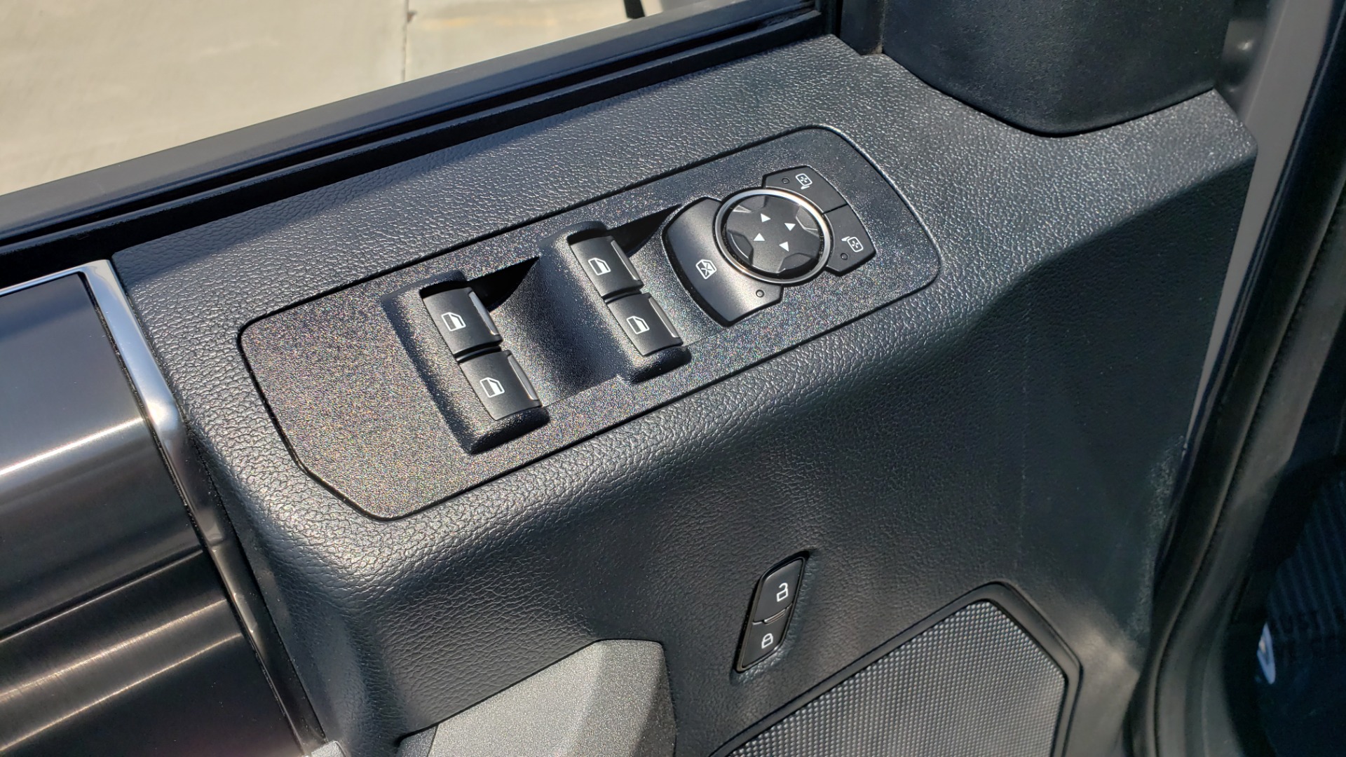 Used 2020 Ford F-150 RAPTOR 4X4 SUPERCREW / 3.5L ECOBOOST / 10-SPD AUTO / SUNROOF / REARVIEW for sale Sold at Formula Imports in Charlotte NC 28227 35