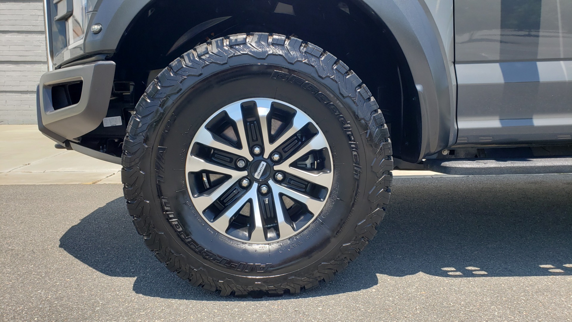 Used 2020 Ford F-150 RAPTOR 4X4 SUPERCREW / 3.5L ECOBOOST / 10-SPD AUTO / SUNROOF / REARVIEW for sale Sold at Formula Imports in Charlotte NC 28227 78