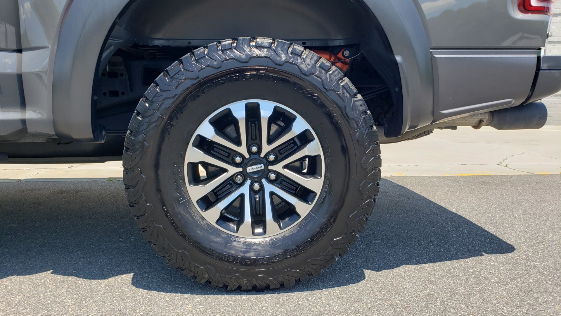 Used 2020 Ford F-150 RAPTOR 4X4 SUPERCREW / 3.5L ECOBOOST / 10-SPD AUTO / SUNROOF / REARVIEW for sale $82,500 at Formula Imports in Charlotte NC 28227 79