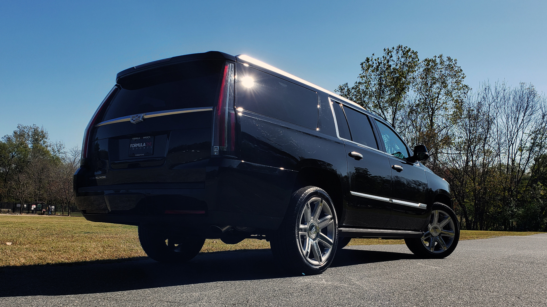 Used 2016 Cadillac ESCALADE ESV PREMIUM COLLECTION / NAV / 3-ROW / SUNROOF / CAMERA for sale Sold at Formula Imports in Charlotte NC 28227 11