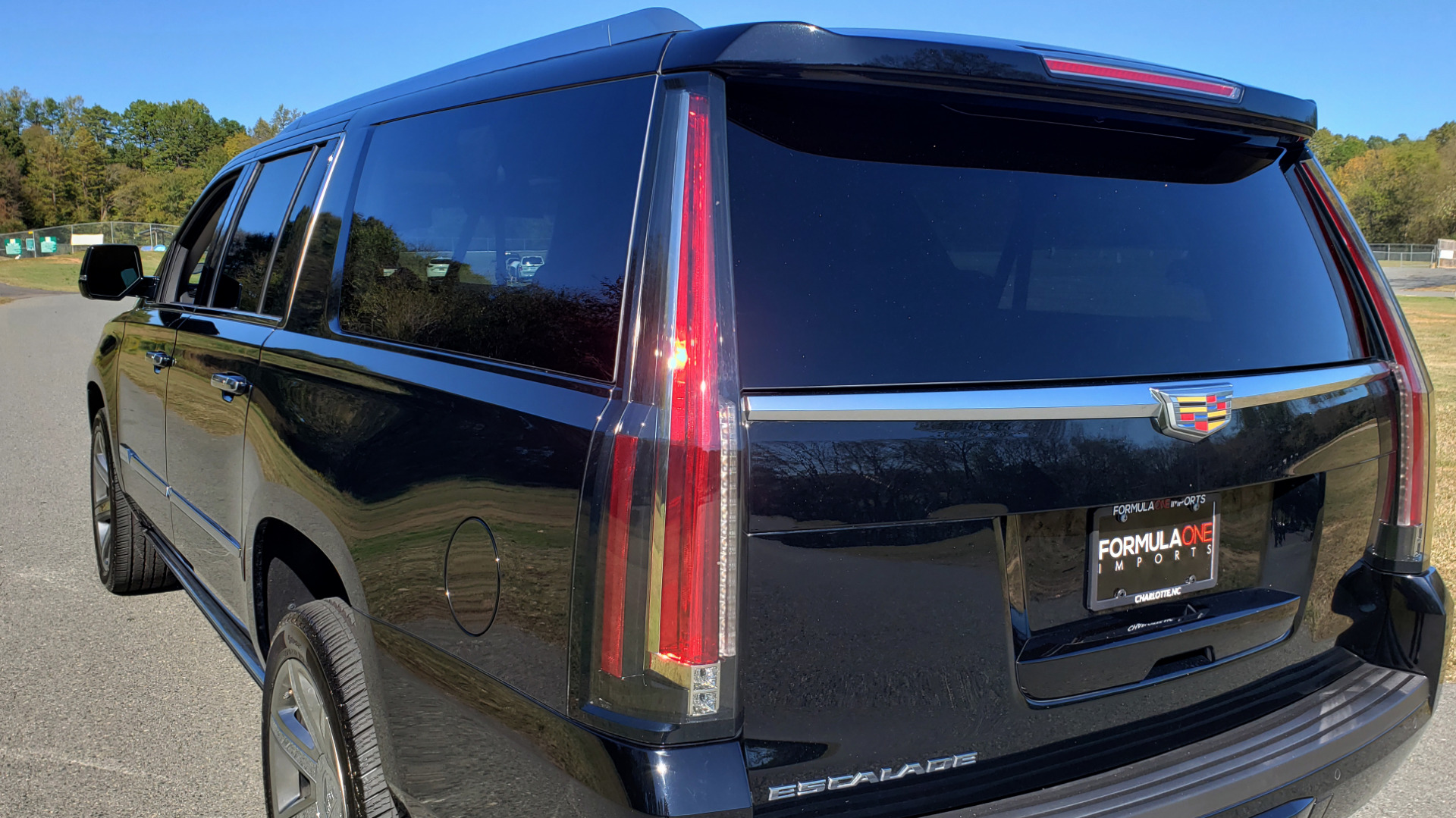 Used 2016 Cadillac ESCALADE ESV PREMIUM COLLECTION / NAV / 3-ROW / SUNROOF / CAMERA for sale Sold at Formula Imports in Charlotte NC 28227 35