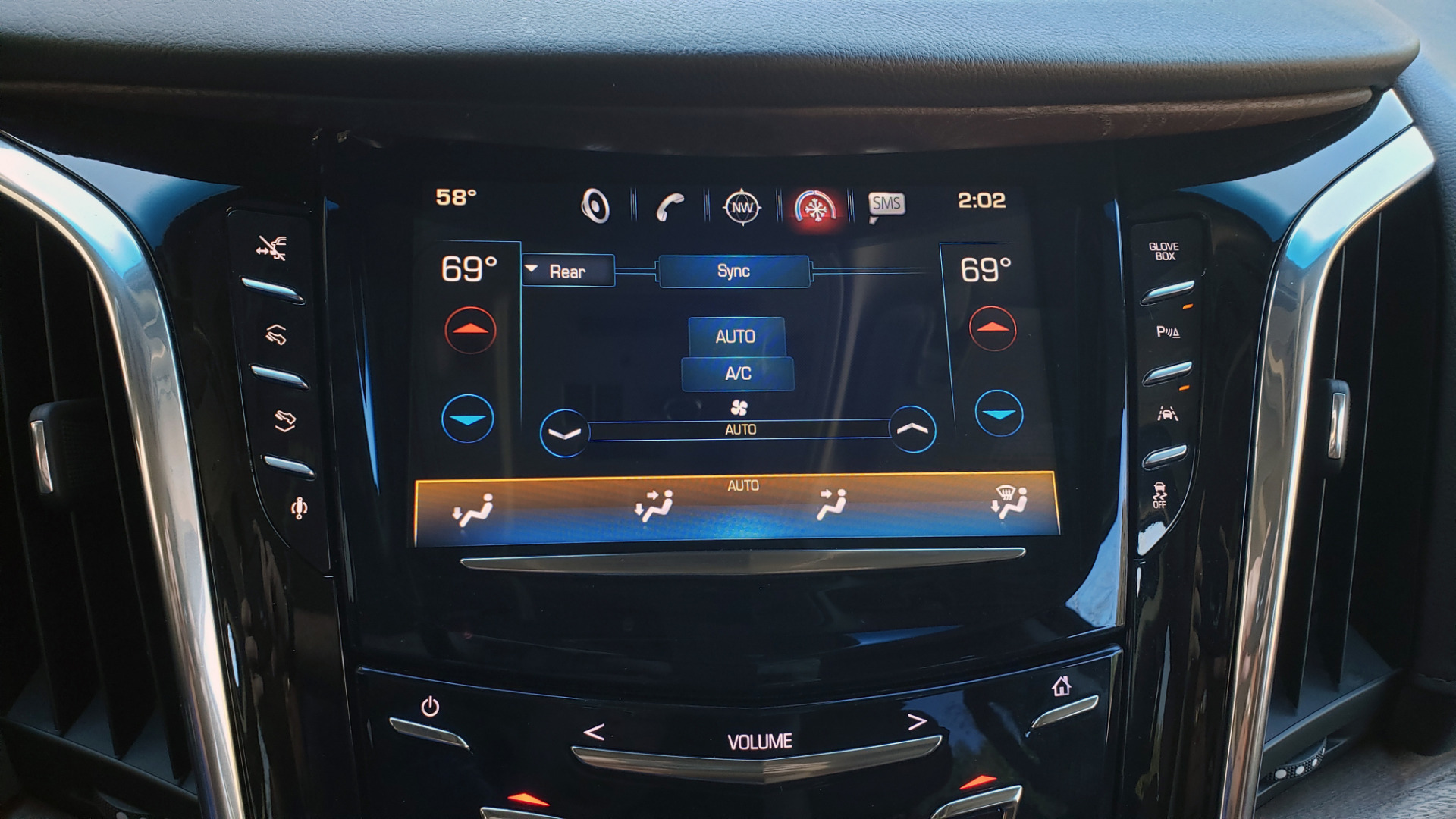 Used 2016 Cadillac ESCALADE ESV PREMIUM COLLECTION / NAV / 3-ROW / SUNROOF / CAMERA for sale Sold at Formula Imports in Charlotte NC 28227 61