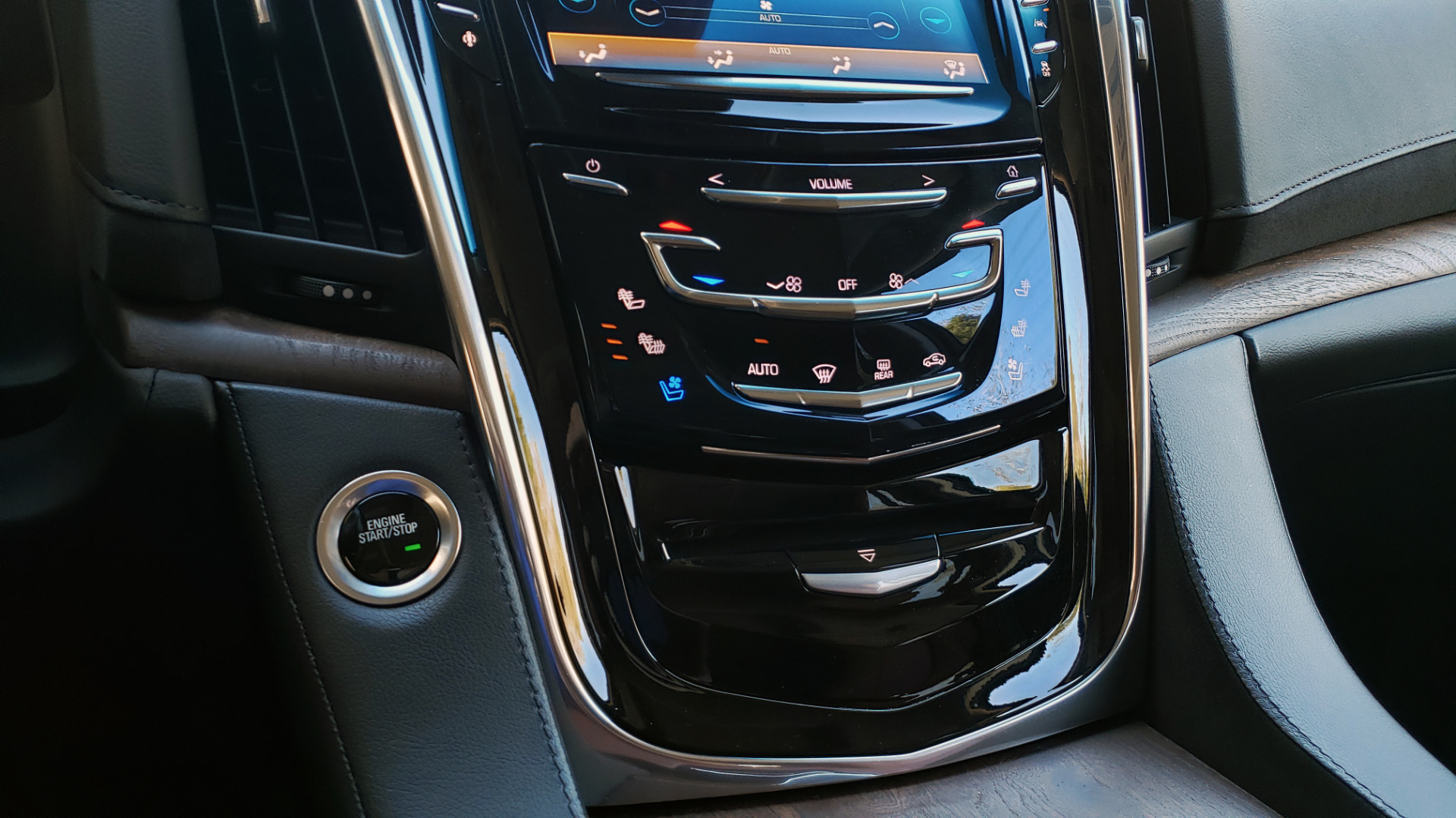 Used 2016 Cadillac ESCALADE ESV PREMIUM COLLECTION / NAV / 3-ROW / SUNROOF / CAMERA for sale Sold at Formula Imports in Charlotte NC 28227 62