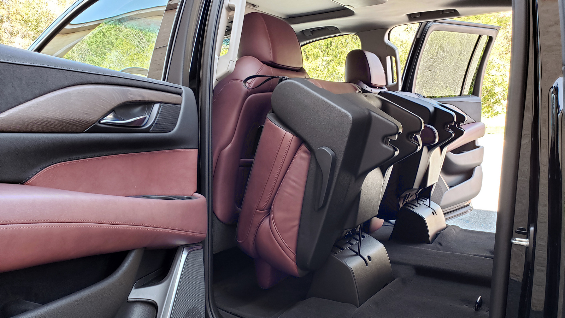 Used 2016 Cadillac ESCALADE ESV PREMIUM COLLECTION / NAV / 3-ROW / SUNROOF / CAMERA for sale Sold at Formula Imports in Charlotte NC 28227 78
