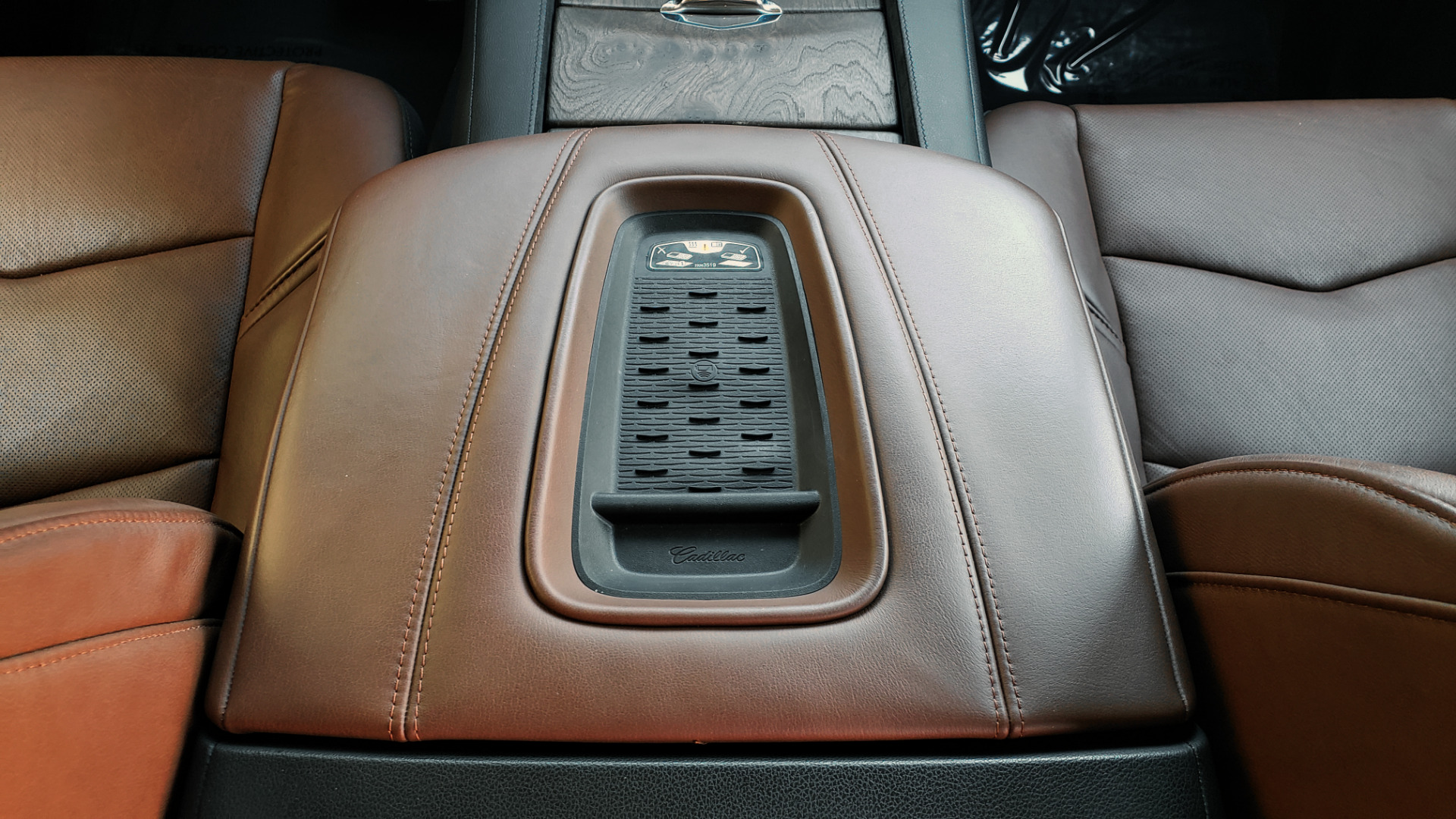 Used 2016 Cadillac ESCALADE ESV PREMIUM COLLECTION / NAV / 3-ROW / SUNROOF / CAMERA for sale Sold at Formula Imports in Charlotte NC 28227 99