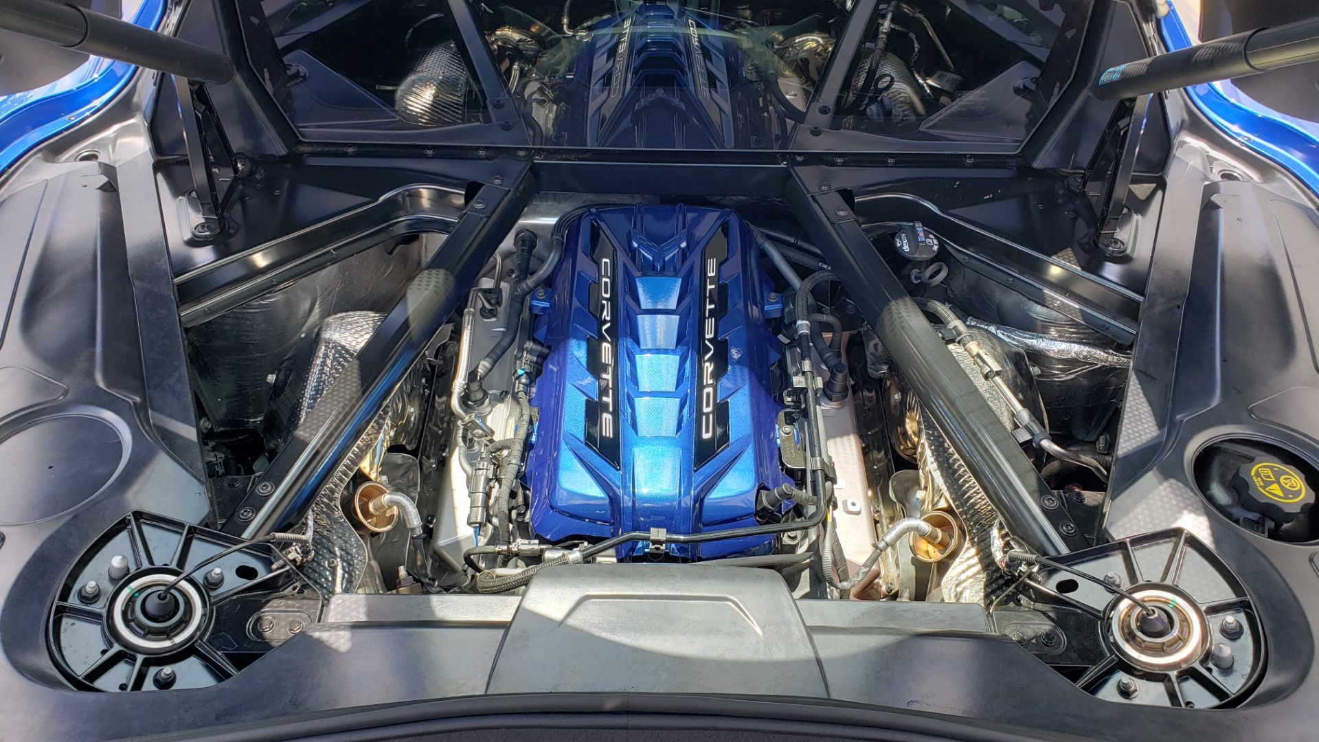 Used 2020 Chevrolet CORVETTE C8 STINGRAY COUPE 2LT / PERF & Z51 PKG / NAV / BOSE / 8-SPD AUTO / REARVIEW for sale Sold at Formula Imports in Charlotte NC 28227 18