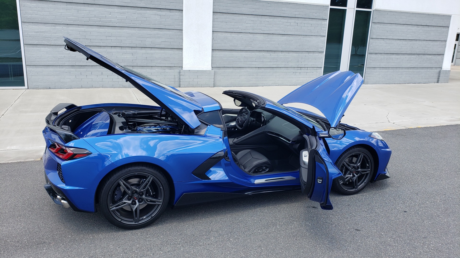Used 2020 Chevrolet CORVETTE C8 STINGRAY COUPE 2LT / PERF & Z51 PKG / NAV / BOSE / 8-SPD AUTO / REARVIEW for sale Sold at Formula Imports in Charlotte NC 28227 22