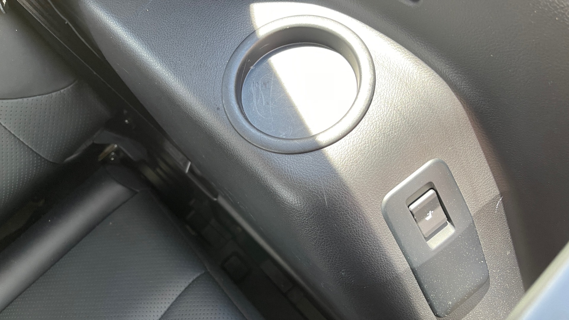 Used 2017 Lexus GX GX 460 LUXURY / AWD / NAV / SUNROOF / MARK LEV SND / REARVIEW for sale Sold at Formula Imports in Charlotte NC 28227 50