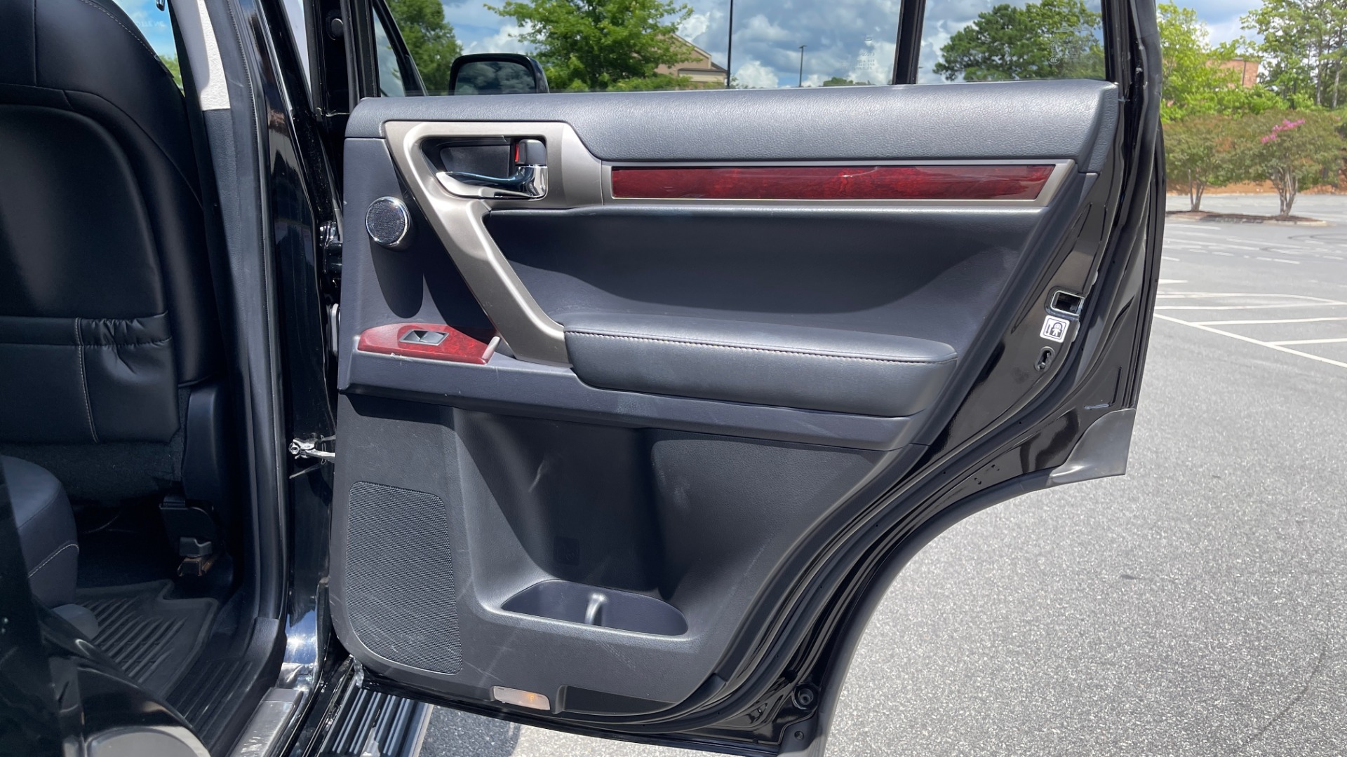 Used 2017 Lexus GX GX 460 LUXURY / AWD / NAV / SUNROOF / MARK LEV SND / REARVIEW for sale Sold at Formula Imports in Charlotte NC 28227 51