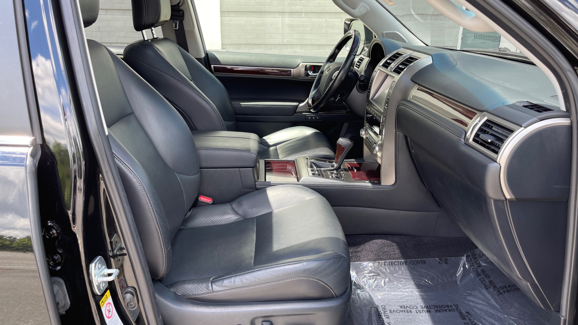 Used 2017 Lexus GX GX 460 LUXURY / AWD / NAV / SUNROOF / MARK LEV SND / REARVIEW for sale Sold at Formula Imports in Charlotte NC 28227 59