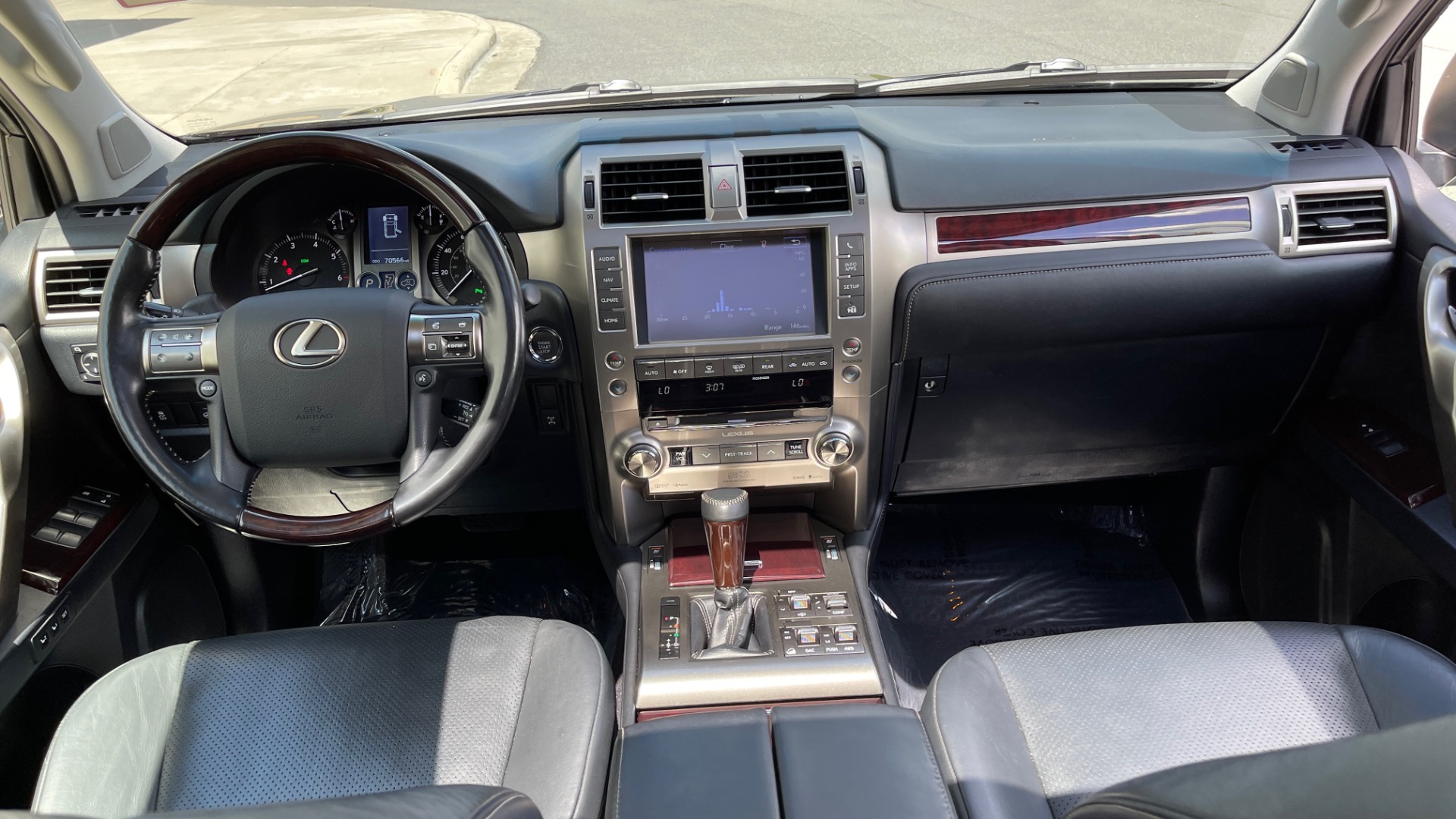 Used 2017 Lexus GX GX 460 LUXURY / AWD / NAV / SUNROOF / MARK LEV SND / REARVIEW for sale Sold at Formula Imports in Charlotte NC 28227 62