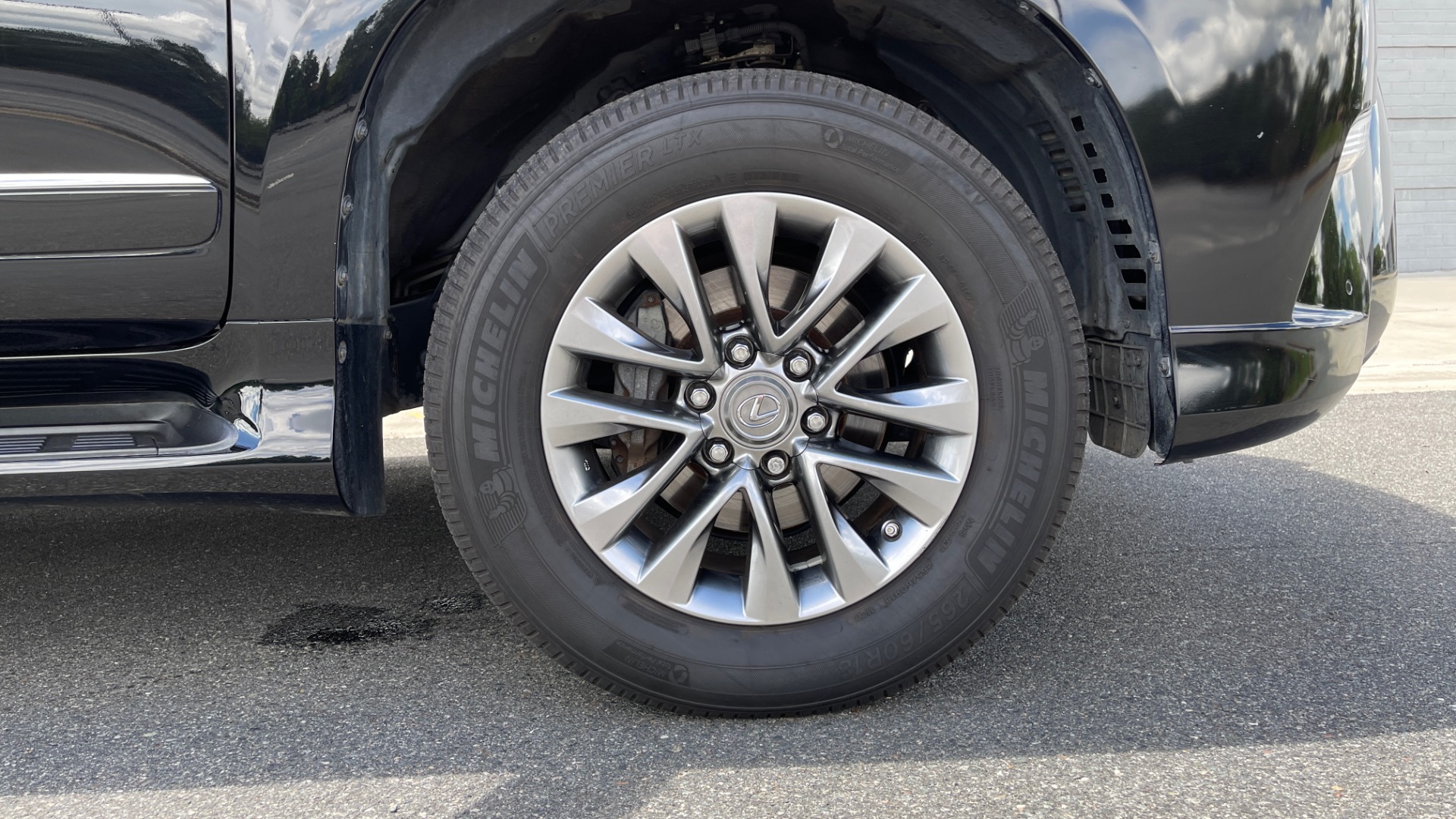 Used 2017 Lexus GX GX 460 LUXURY / AWD / NAV / SUNROOF / MARK LEV SND / REARVIEW for sale Sold at Formula Imports in Charlotte NC 28227 66