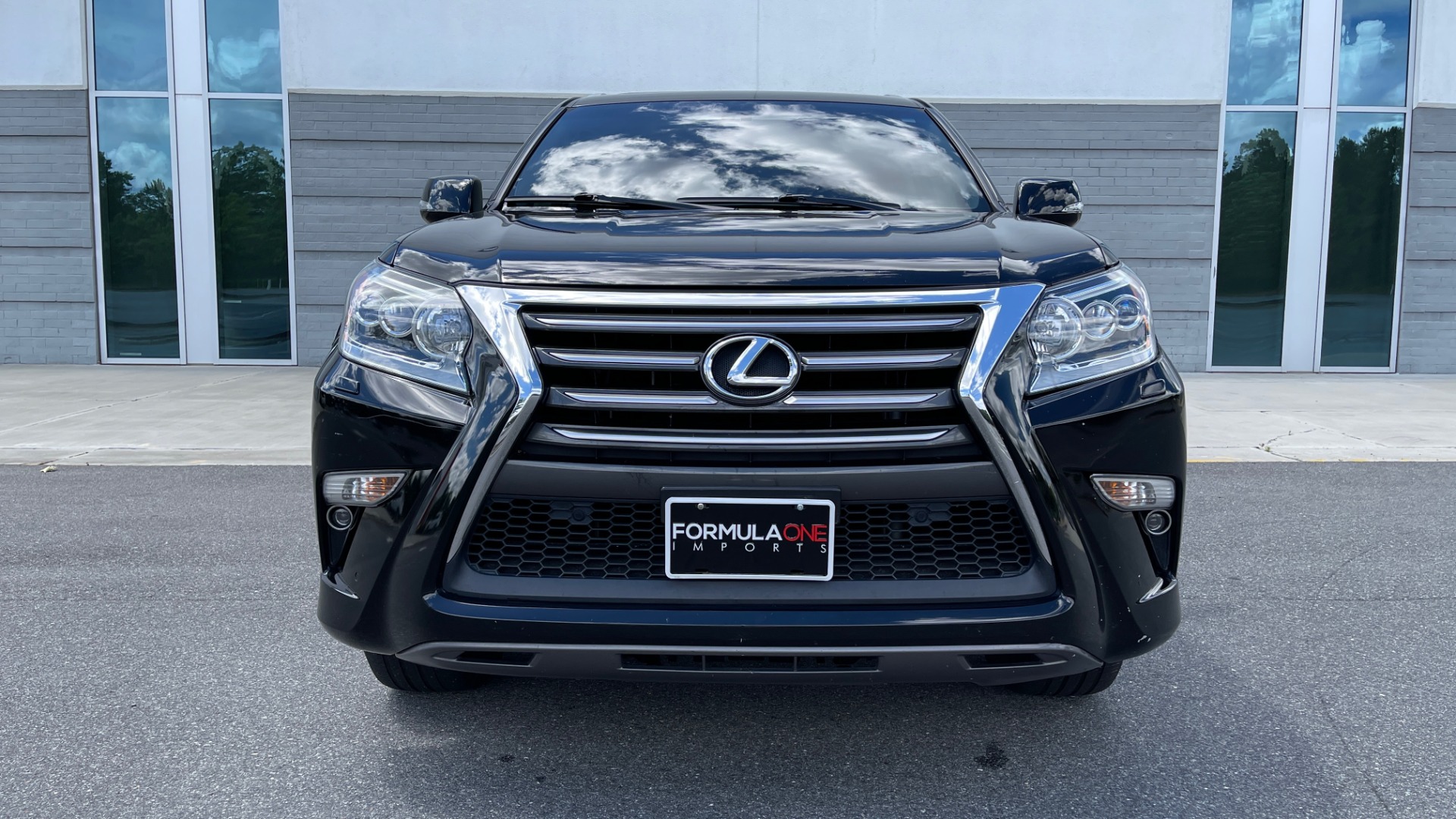 Used 2017 Lexus GX GX 460 LUXURY / AWD / NAV / SUNROOF / MARK LEV SND / REARVIEW for sale Sold at Formula Imports in Charlotte NC 28227 9