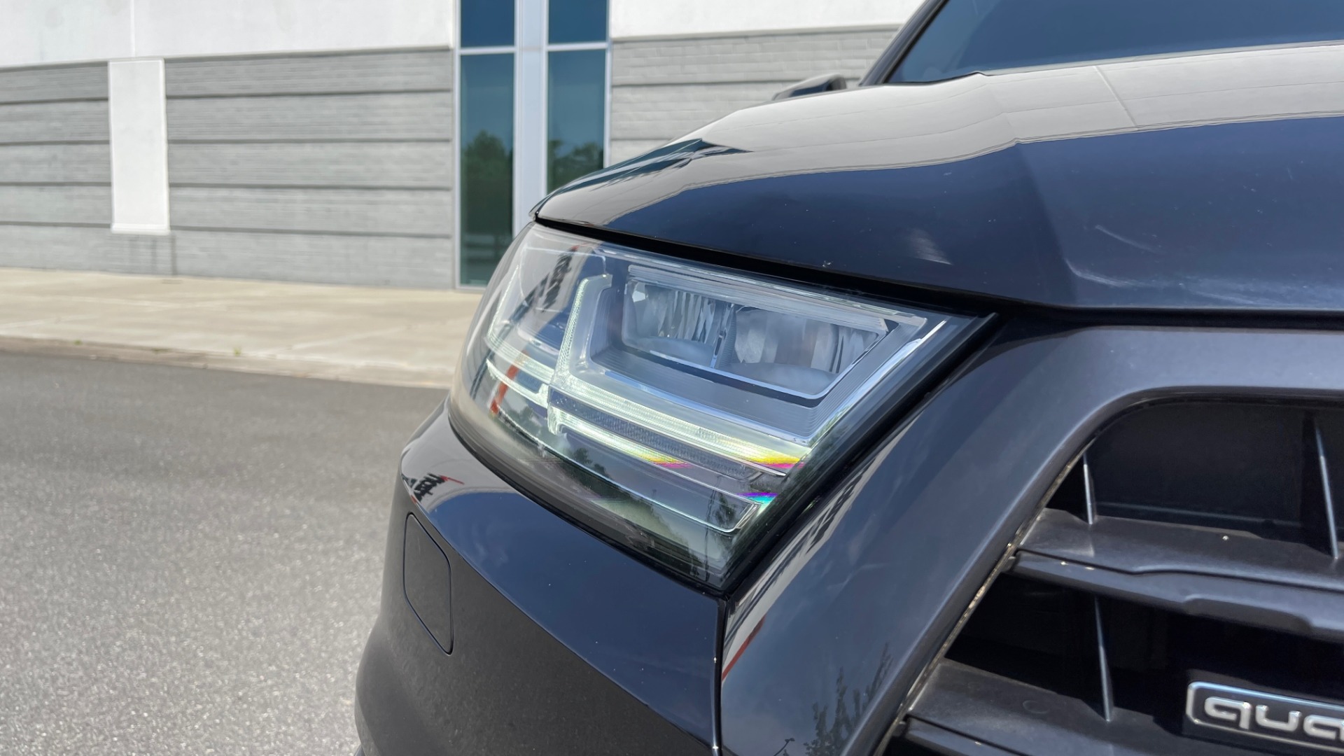 Used 2018 Audi Q7 PRESTIGE TIPTRONIC / NAV / SUNROOF / ADAPTIVE PKG / DRVR ASST / CLD WTHR / for sale Sold at Formula Imports in Charlotte NC 28227 10