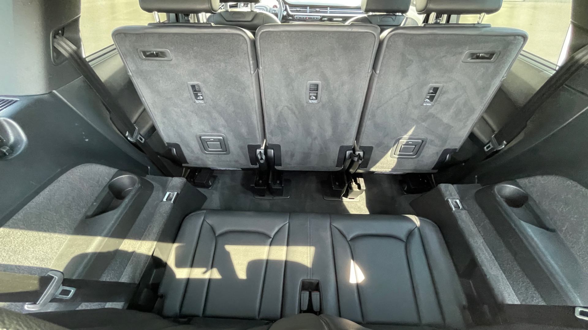 Used 2018 Audi Q7 PRESTIGE TIPTRONIC / NAV / SUNROOF / ADAPTIVE PKG / DRVR ASST / CLD WTHR /  for sale Sold at Formula Imports in Charlotte NC 28227 20