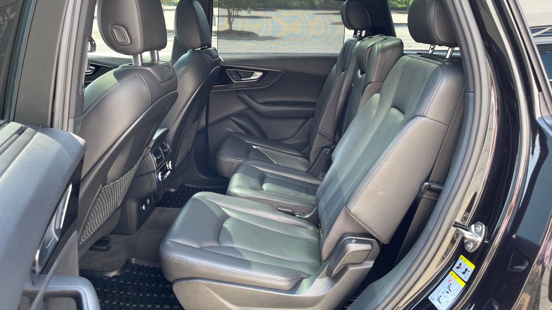 Used 2018 Audi Q7 PRESTIGE TIPTRONIC / NAV / SUNROOF / ADAPTIVE PKG / DRVR ASST / CLD WTHR /  for sale Sold at Formula Imports in Charlotte NC 28227 63