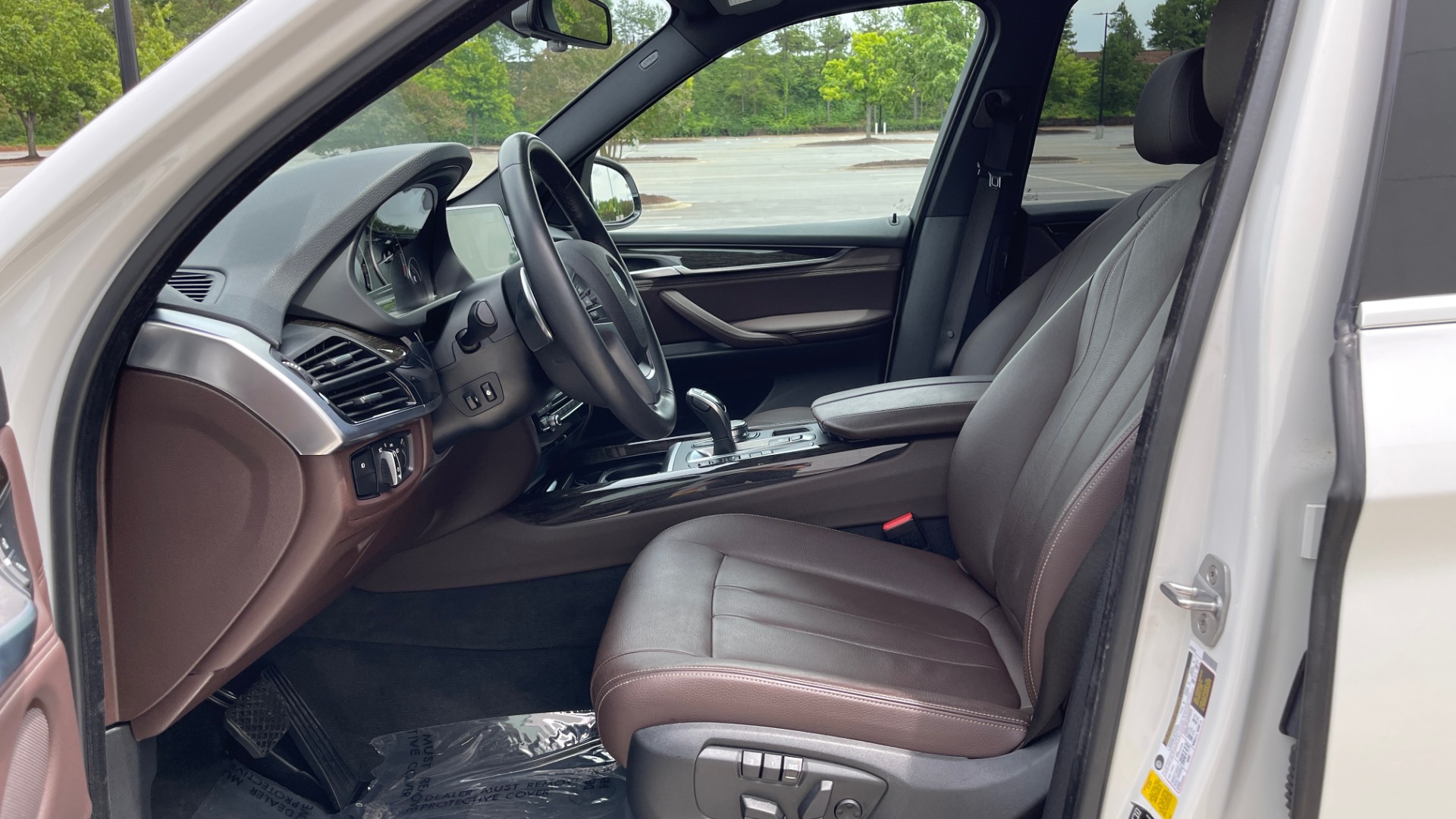 Used 2018 BMW X5 XDRIVE35I PREMIUM / DRVR ASST / HTD STRNG WHL / REARVIEW for sale Sold at Formula Imports in Charlotte NC 28227 33