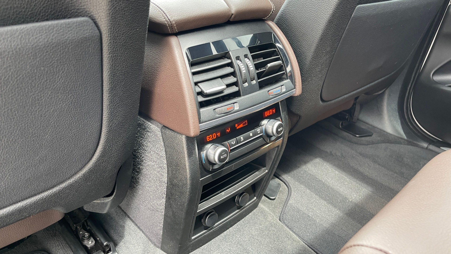 Used 2018 BMW X5 XDRIVE35I PREMIUM / DRVR ASST / HTD STRNG WHL / REARVIEW for sale Sold at Formula Imports in Charlotte NC 28227 53