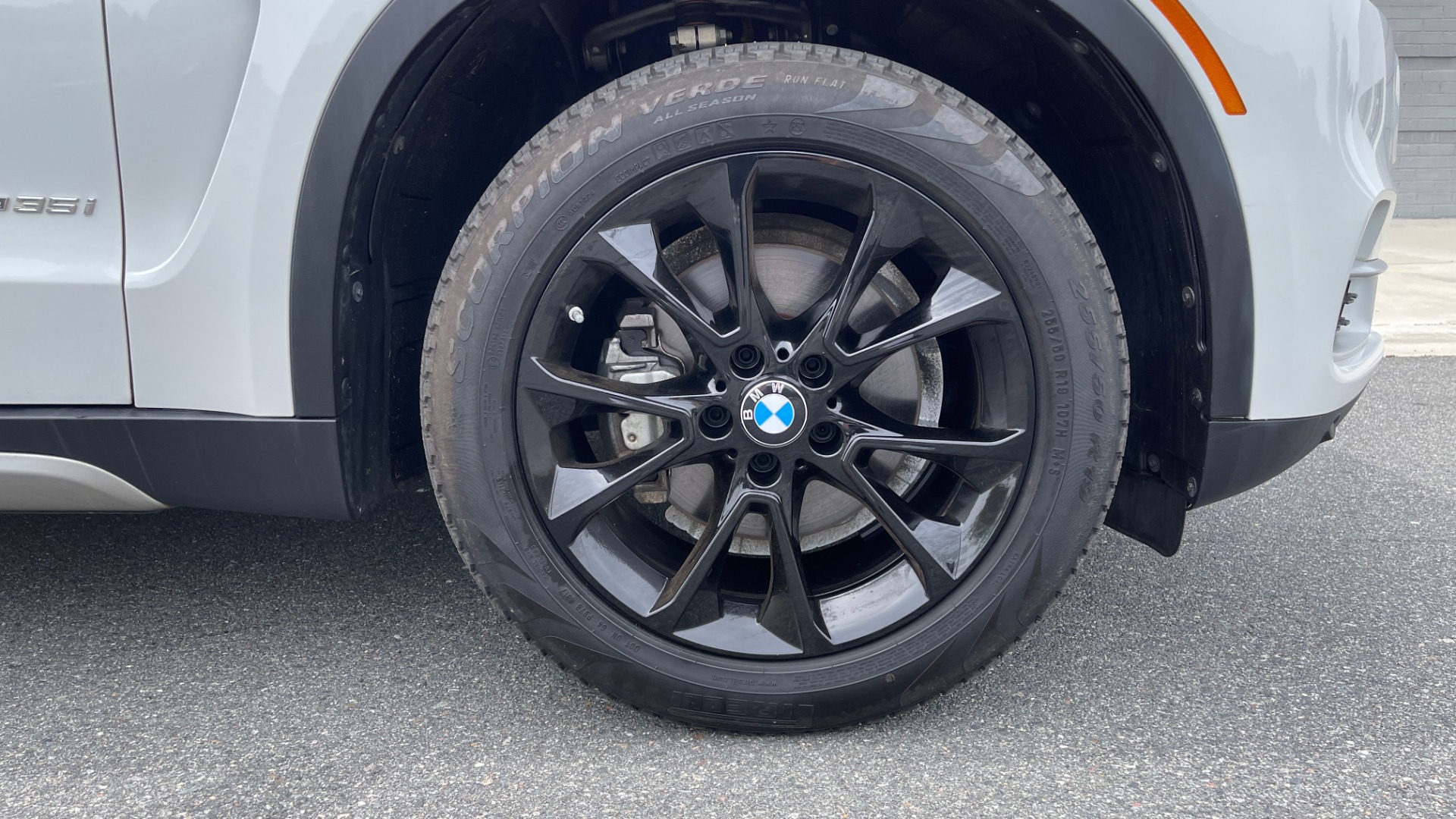 Used 2018 BMW X5 XDRIVE35I PREMIUM / DRVR ASST / HTD STRNG WHL / REARVIEW for sale Sold at Formula Imports in Charlotte NC 28227 67