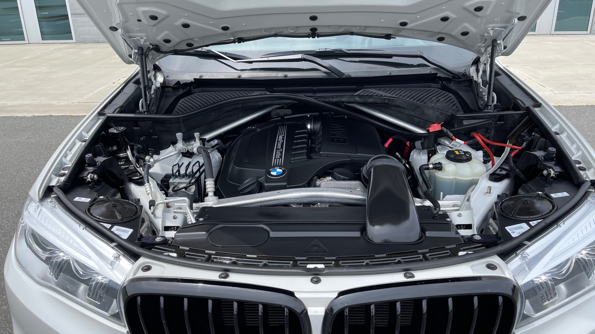 Used 2018 BMW X5 XDRIVE35I PREMIUM / DRVR ASST / HTD STRNG WHL / REARVIEW for sale Sold at Formula Imports in Charlotte NC 28227 8