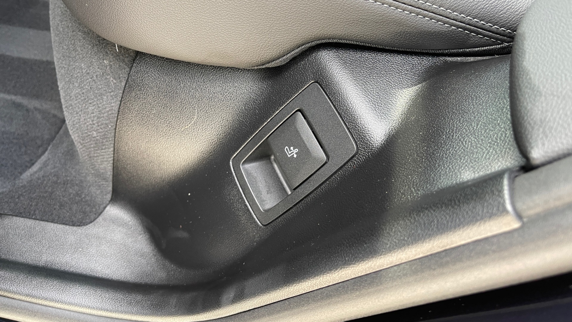 Used 2021 BMW X3 M40I M-SPORT / EXEC PKG / H/K SND / HUD / PARK ASST / HTD STS / REARVIEW for sale Sold at Formula Imports in Charlotte NC 28227 63