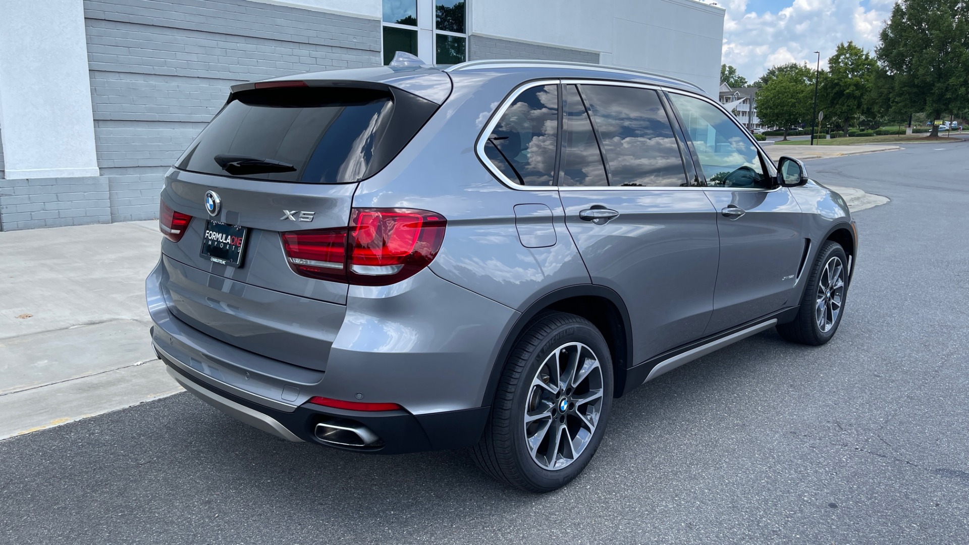 Used 2018 BMW X5 XDRIVE35I PREMIUM / DRVR ASST / WIRELESS CHARGING / CAMERAS for sale Sold at Formula Imports in Charlotte NC 28227 2