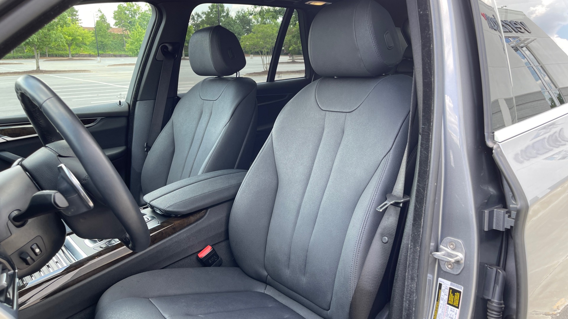 Used 2018 BMW X5 XDRIVE35I PREMIUM / DRVR ASST / WIRELESS CHARGING / CAMERAS for sale Sold at Formula Imports in Charlotte NC 28227 41