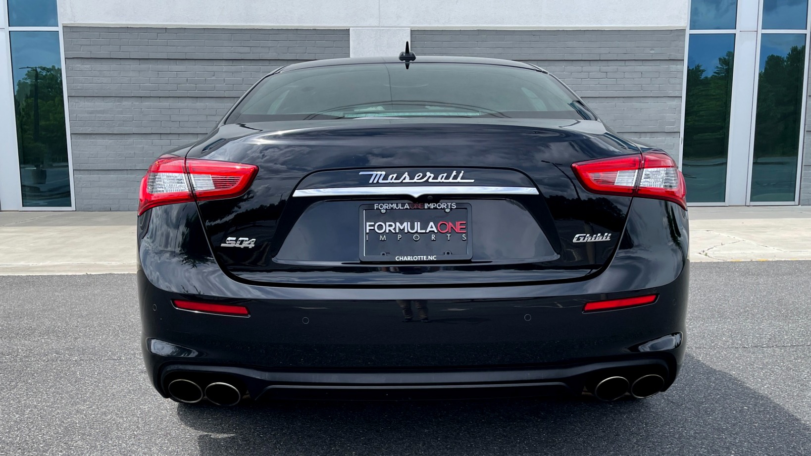 Used 2018 Maserati GHIBLI S Q4 SEDAN / AWD / 3.0L V6 / SUNROOF / NAV / REARVIEW for sale Sold at Formula Imports in Charlotte NC 28227 19