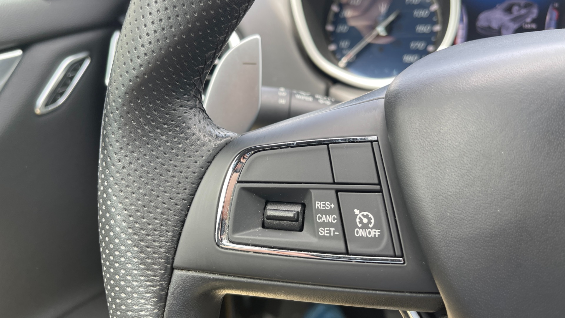 Used 2018 Maserati GHIBLI S Q4 SEDAN / AWD / 3.0L V6 / SUNROOF / NAV / REARVIEW for sale Sold at Formula Imports in Charlotte NC 28227 31