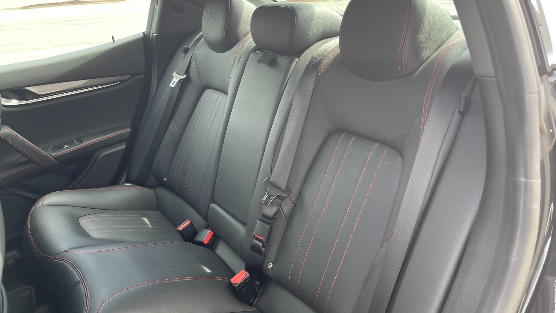 Used 2018 Maserati GHIBLI S Q4 SEDAN / AWD / 3.0L V6 / SUNROOF / NAV / REARVIEW for sale Sold at Formula Imports in Charlotte NC 28227 49