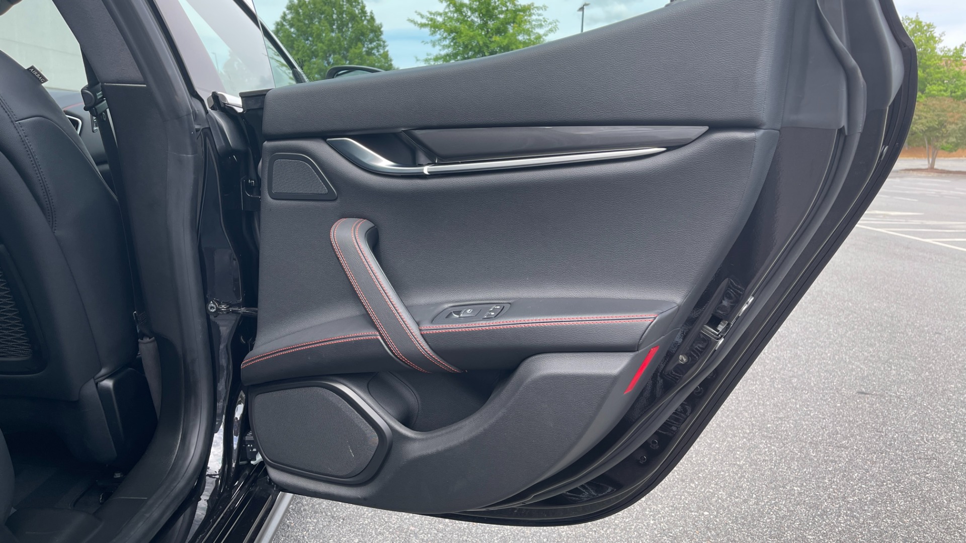 Used 2018 Maserati GHIBLI S Q4 SEDAN / AWD / 3.0L V6 / SUNROOF / NAV / REARVIEW for sale Sold at Formula Imports in Charlotte NC 28227 58