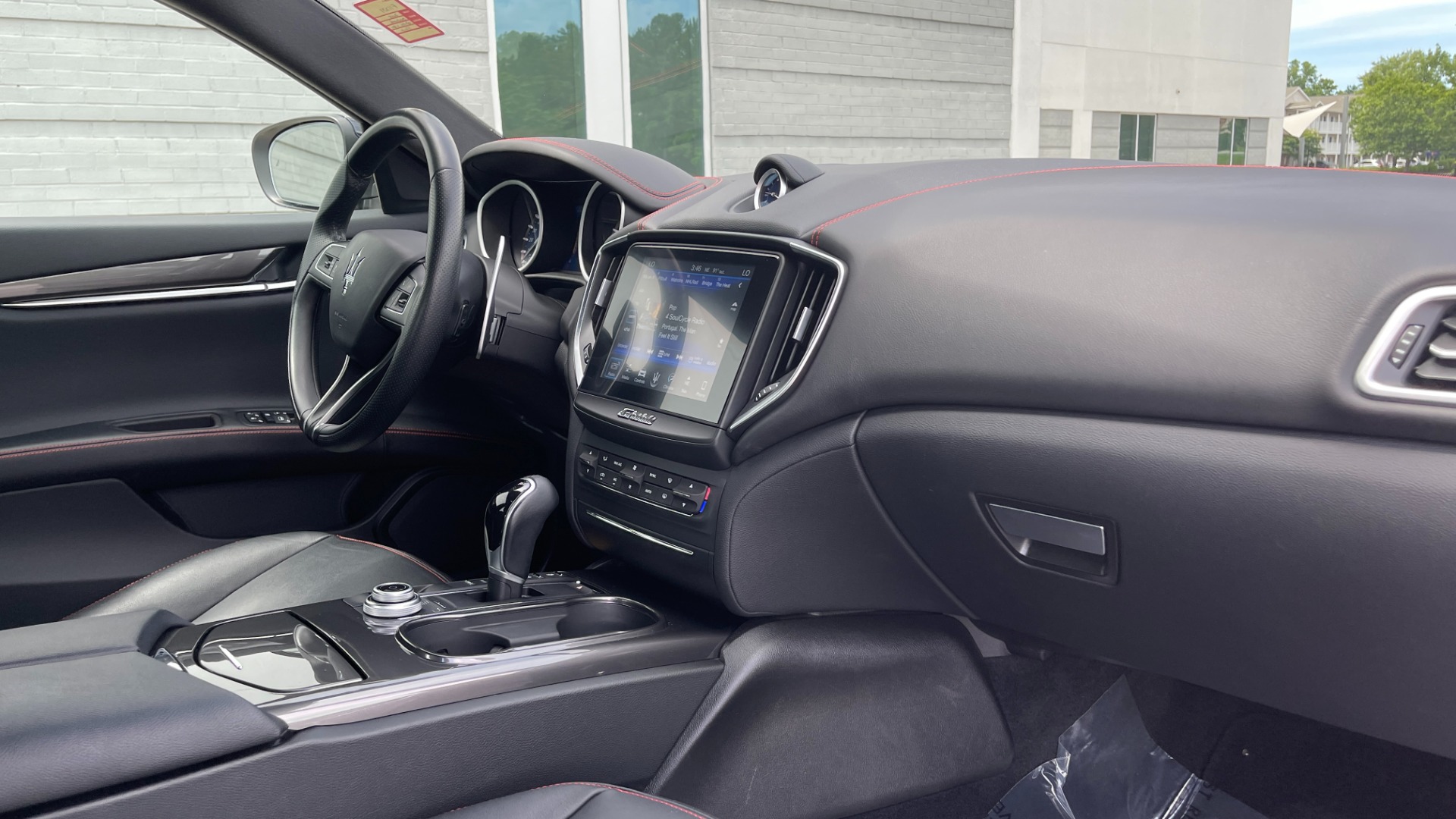 Used 2018 Maserati GHIBLI S Q4 SEDAN / AWD / 3.0L V6 / SUNROOF / NAV / REARVIEW for sale Sold at Formula Imports in Charlotte NC 28227 64