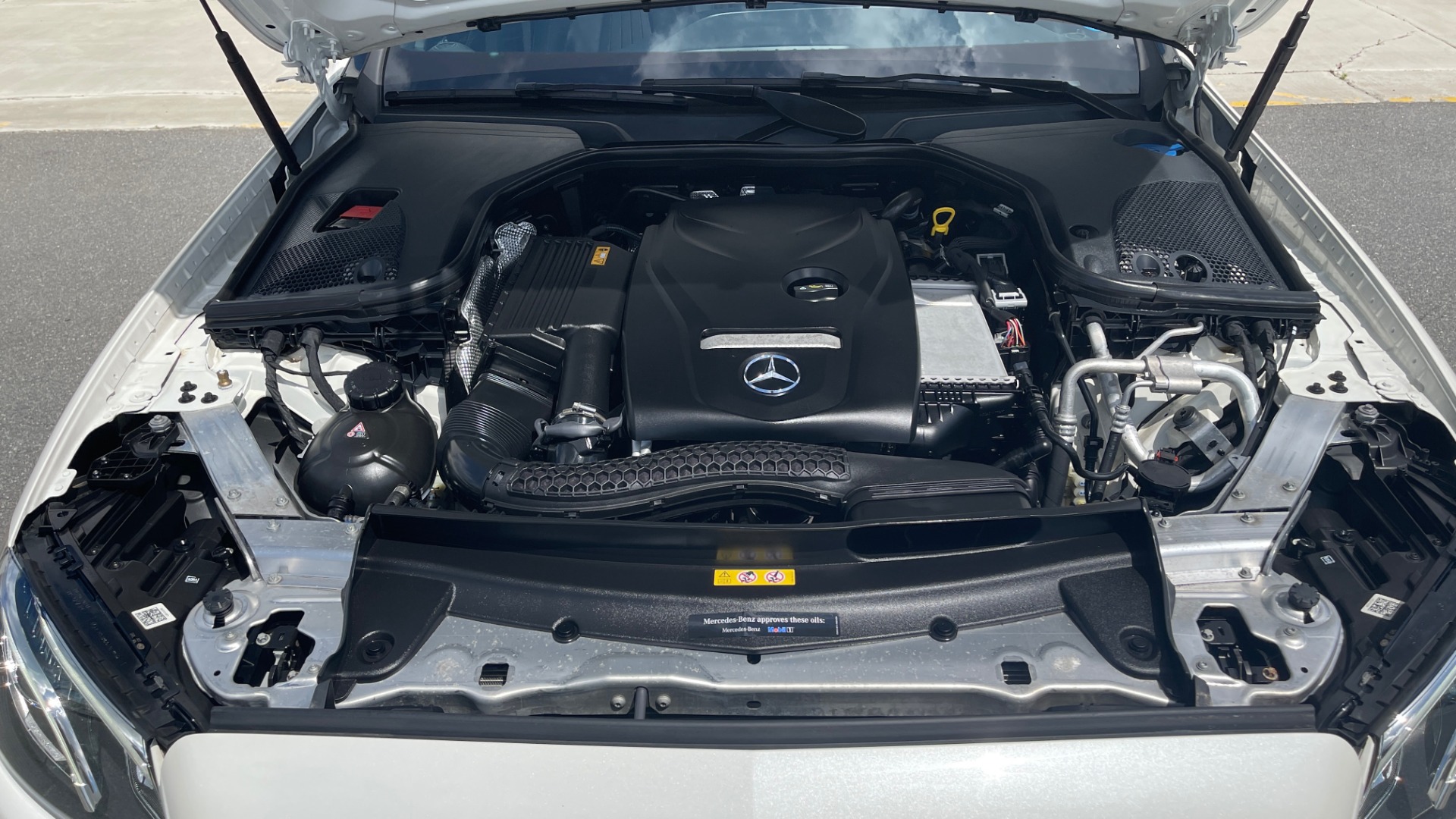 Used 2018 Mercedes-Benz E-CLASS E 300 PREMIUM / NIGHT PKG / PANO-ROOF / BURMESTER / REARVIEW for sale Sold at Formula Imports in Charlotte NC 28227 10