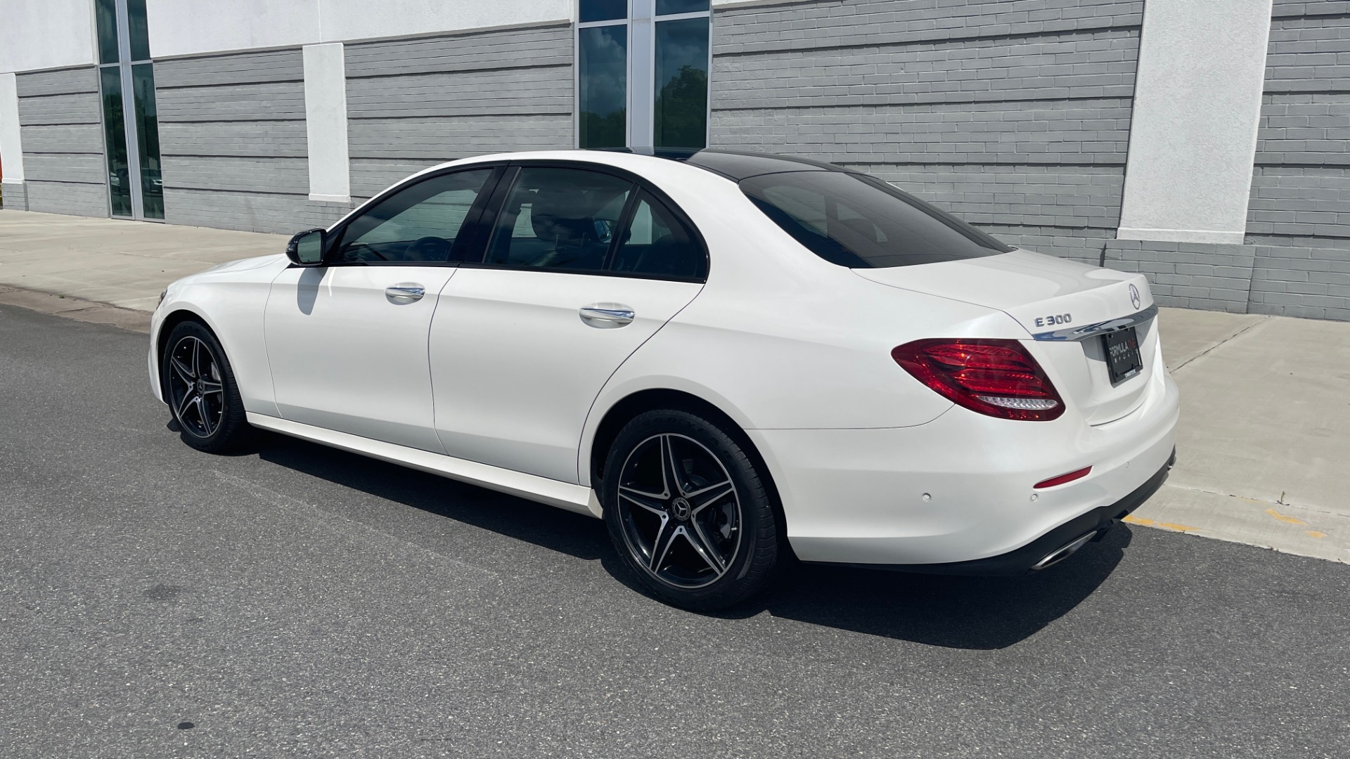 Used 2018 Mercedes-Benz E-CLASS E 300 PREMIUM / NIGHT PKG / PANO-ROOF / BURMESTER / REARVIEW for sale Sold at Formula Imports in Charlotte NC 28227 5