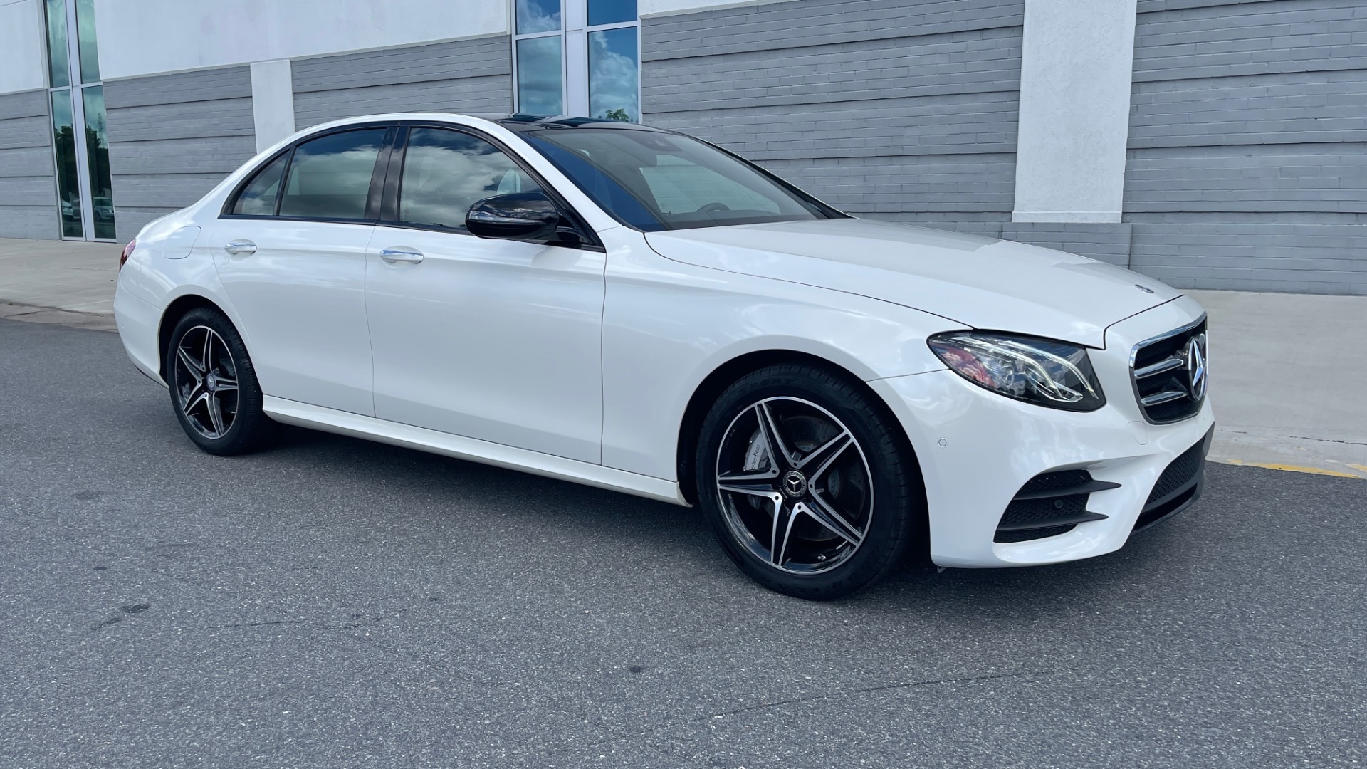 Used 2018 Mercedes-Benz E-CLASS E 300 PREMIUM / NIGHT PKG / PANO-ROOF / BURMESTER / REARVIEW for sale Sold at Formula Imports in Charlotte NC 28227 6