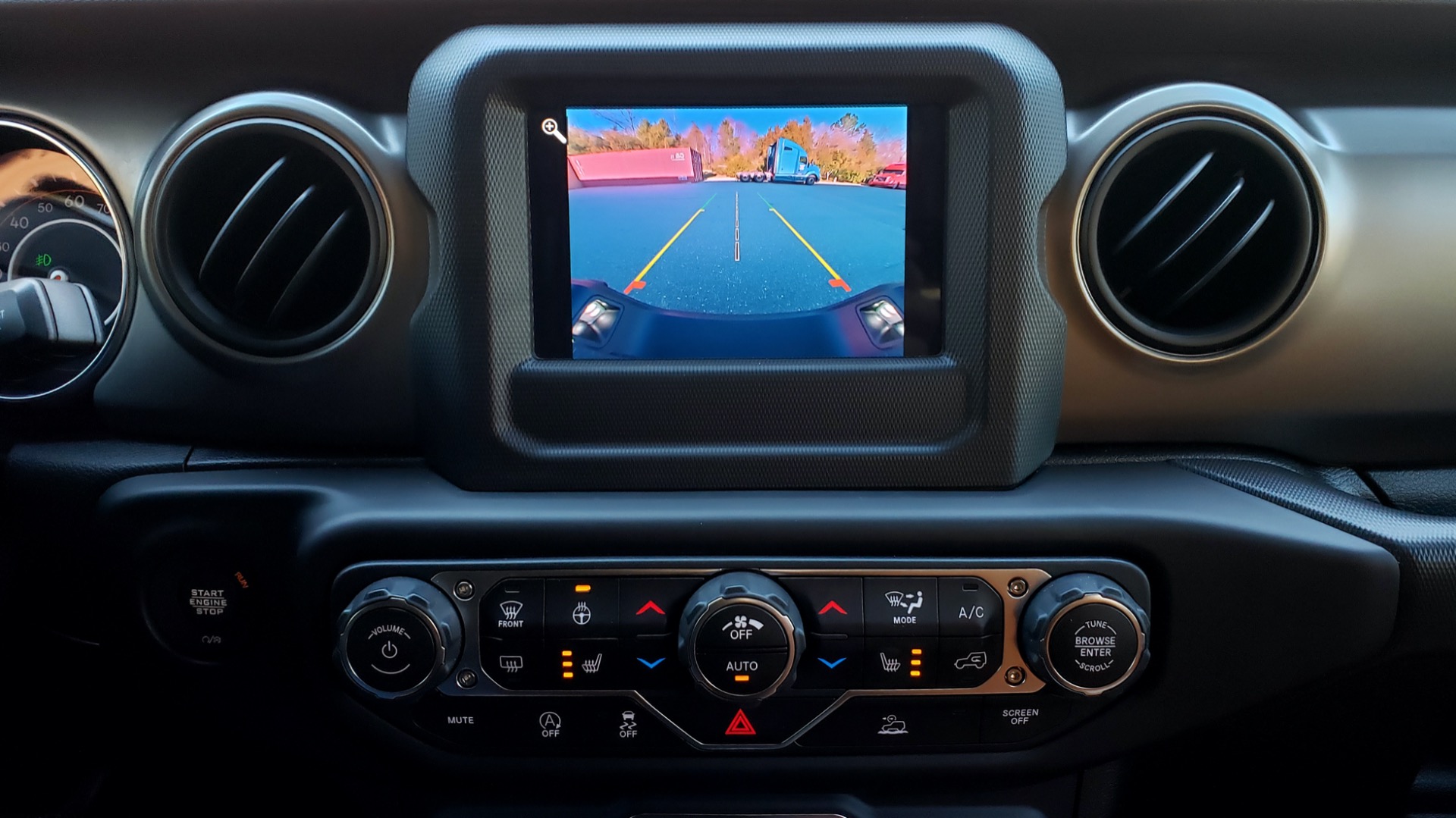 Used 2020 Jeep GLADIATOR SPORT S 4X4 / FREEDOM TOP / NAV / ALPINE / COLD WTHR for sale Sold at Formula Imports in Charlotte NC 28227 82