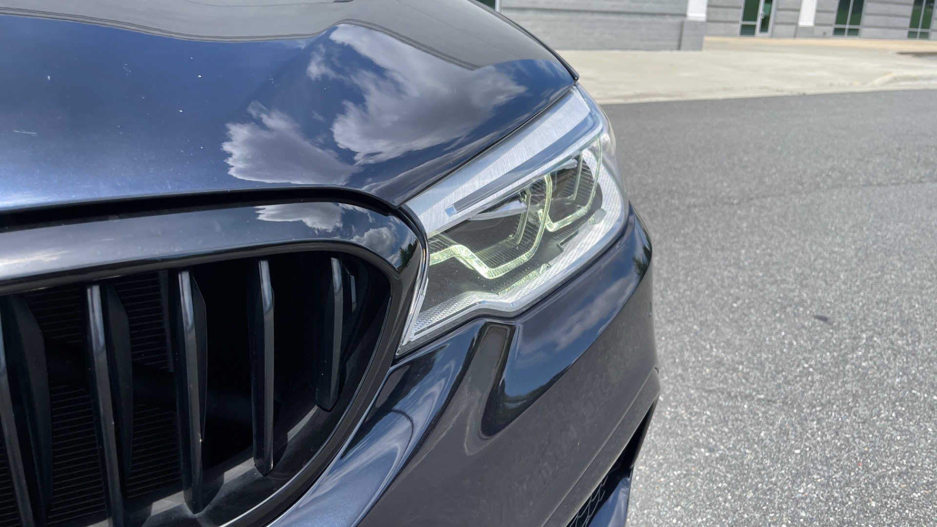 Used 2018 BMW 5 SERIES 540I M-SPORT / EXECUTIVE PKG / DRVR ASST PKG / BLIND SPOT / LANE DEPART for sale Sold at Formula Imports in Charlotte NC 28227 16