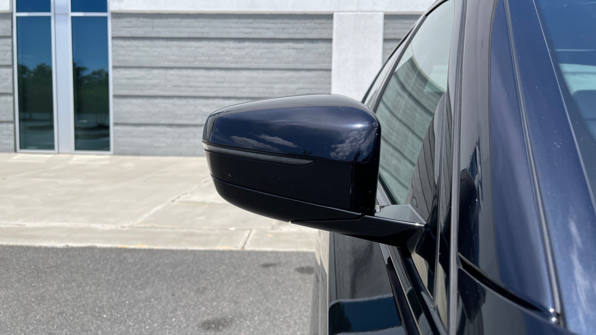 Used 2018 BMW 5 SERIES 540I M-SPORT / EXECUTIVE PKG / DRVR ASST PKG / BLIND SPOT / LANE DEPART for sale Sold at Formula Imports in Charlotte NC 28227 20