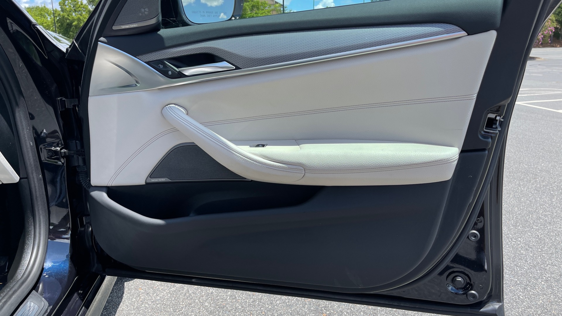 Used 2018 BMW 5 SERIES 540I M-SPORT / EXECUTIVE PKG / DRVR ASST PKG / BLIND SPOT / LANE DEPART for sale Sold at Formula Imports in Charlotte NC 28227 69