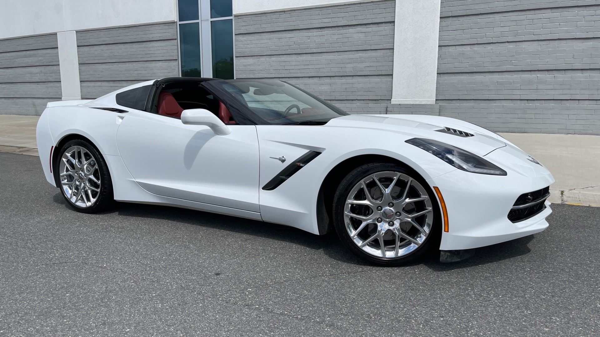 Used 2016 Chevrolet CORVETTE C7 STINGRAY COUPE Z51 3LT / NAV / PERF TRACTION MGMT / REARVIEW for sale Sold at Formula Imports in Charlotte NC 28227 2