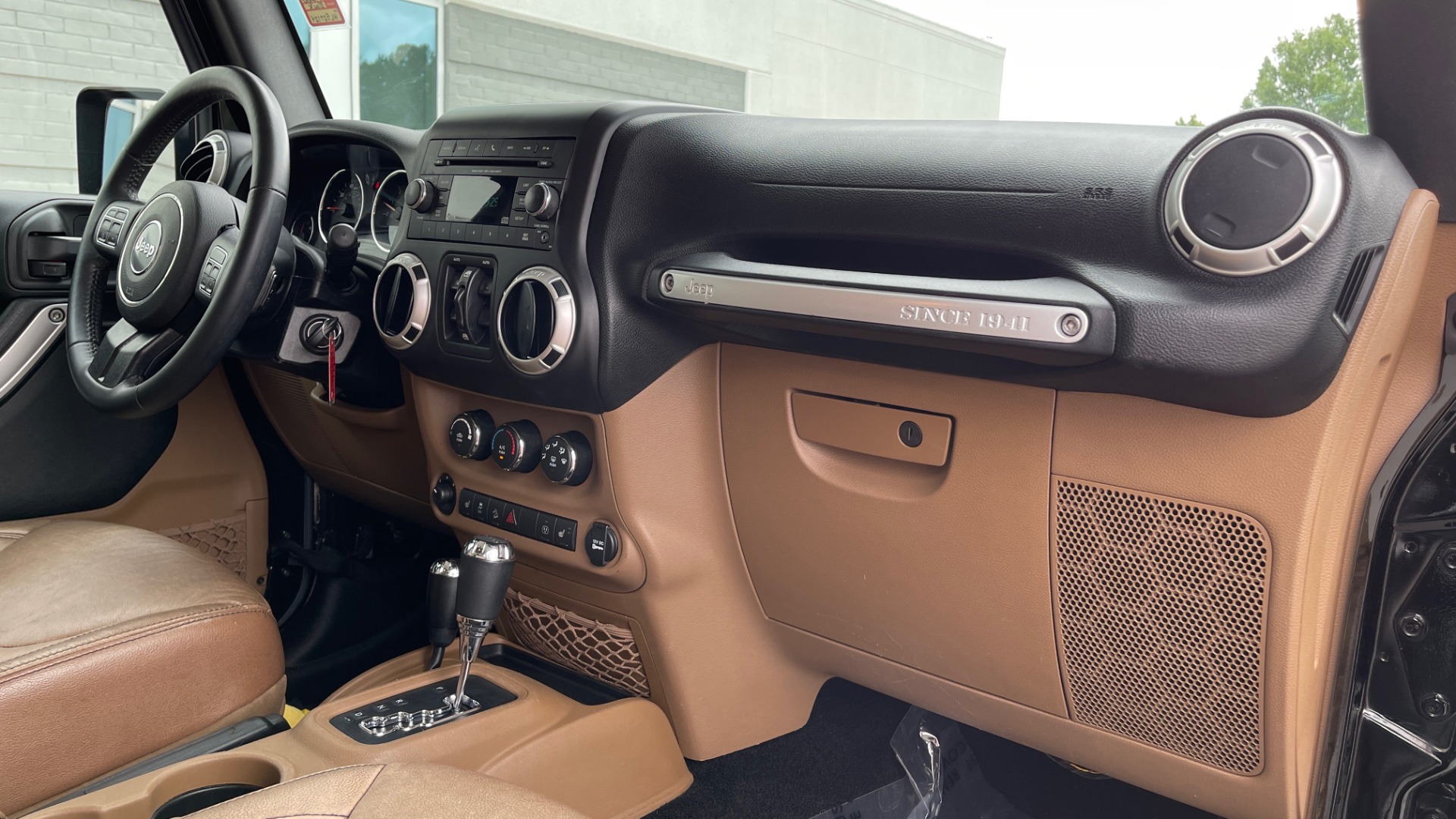 Used 2017 Jeep WRANGLER UNLIMITED RUBICON 4X4 / TOW PKG / HTD STS / ALPINE SOUND for sale Sold at Formula Imports in Charlotte NC 28227 66