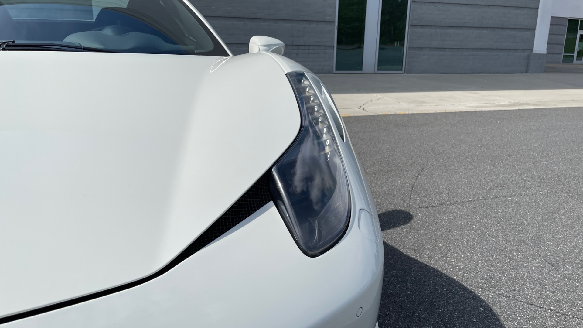 Used 2014 Ferrari 458 ITALIA SPIDER 570HP / F1 AUTO / CF SEATS / CARBON BRAKES / REARVIEW for sale Sold at Formula Imports in Charlotte NC 28227 24