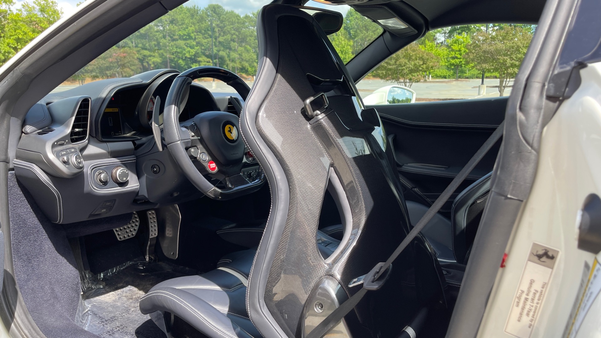 Used 2014 Ferrari 458 ITALIA SPIDER 570HP / F1 AUTO / CF SEATS / CARBON BRAKES / REARVIEW for sale Sold at Formula Imports in Charlotte NC 28227 47