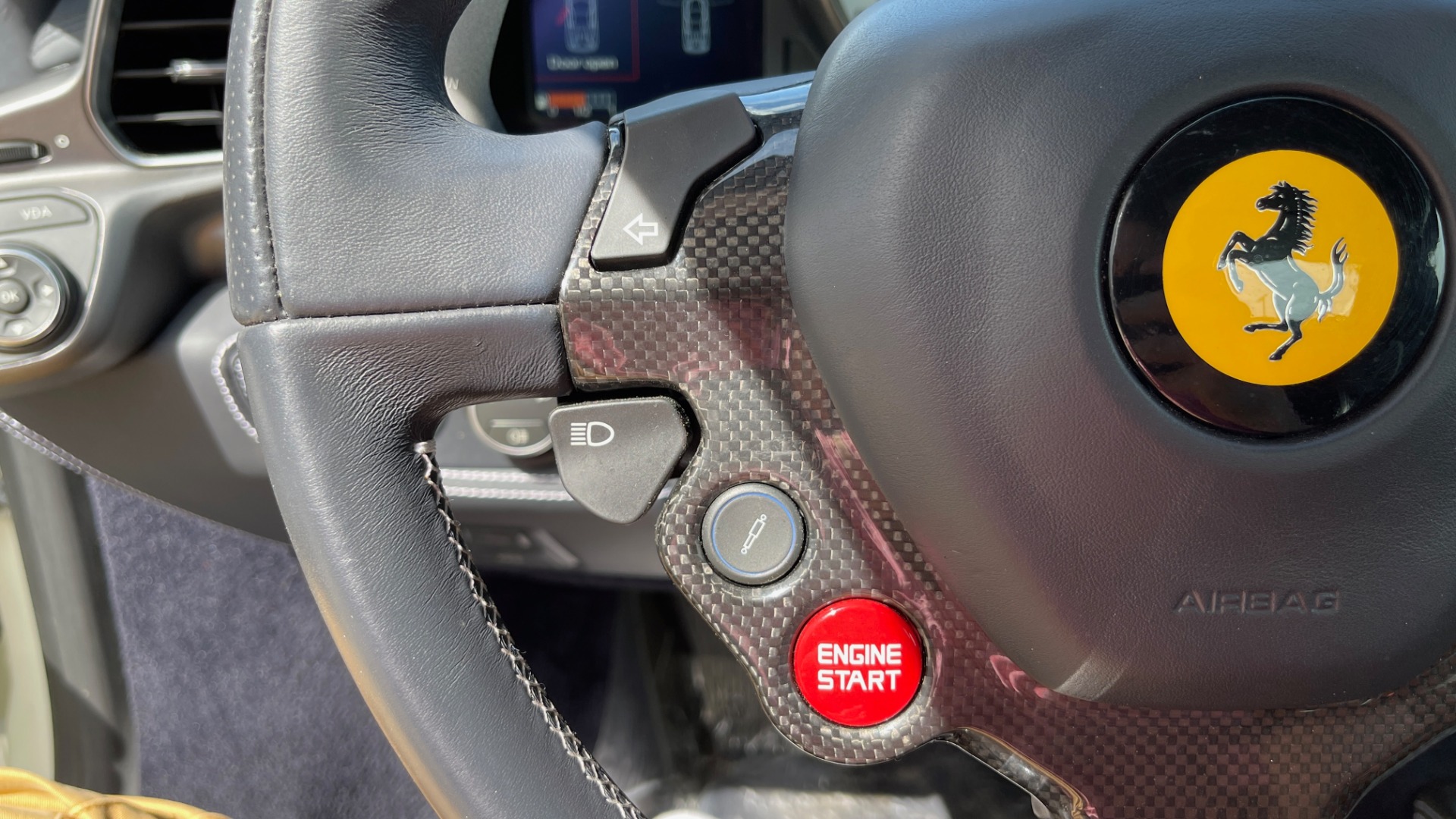 Used 2014 Ferrari 458 ITALIA SPIDER 570HP / F1 AUTO / CF SEATS / CARBON BRAKES / REARVIEW for sale Sold at Formula Imports in Charlotte NC 28227 49
