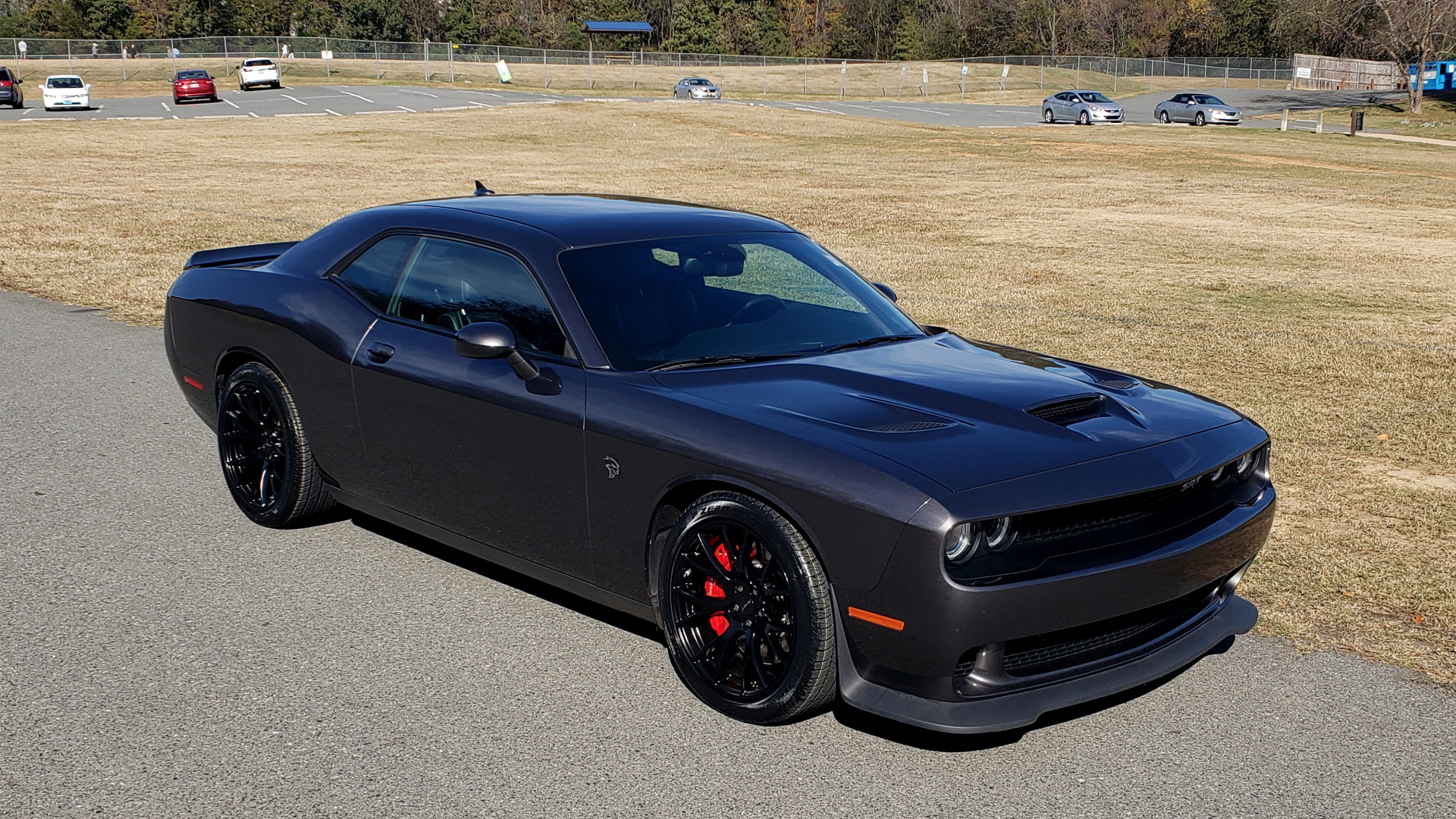 Used 2016 Dodge CHALLENGER SRT HELLCAT COUPE / 6-SPD MAN / NAV / SRT APPS / REARVIEW for sale Sold at Formula Imports in Charlotte NC 28227 12