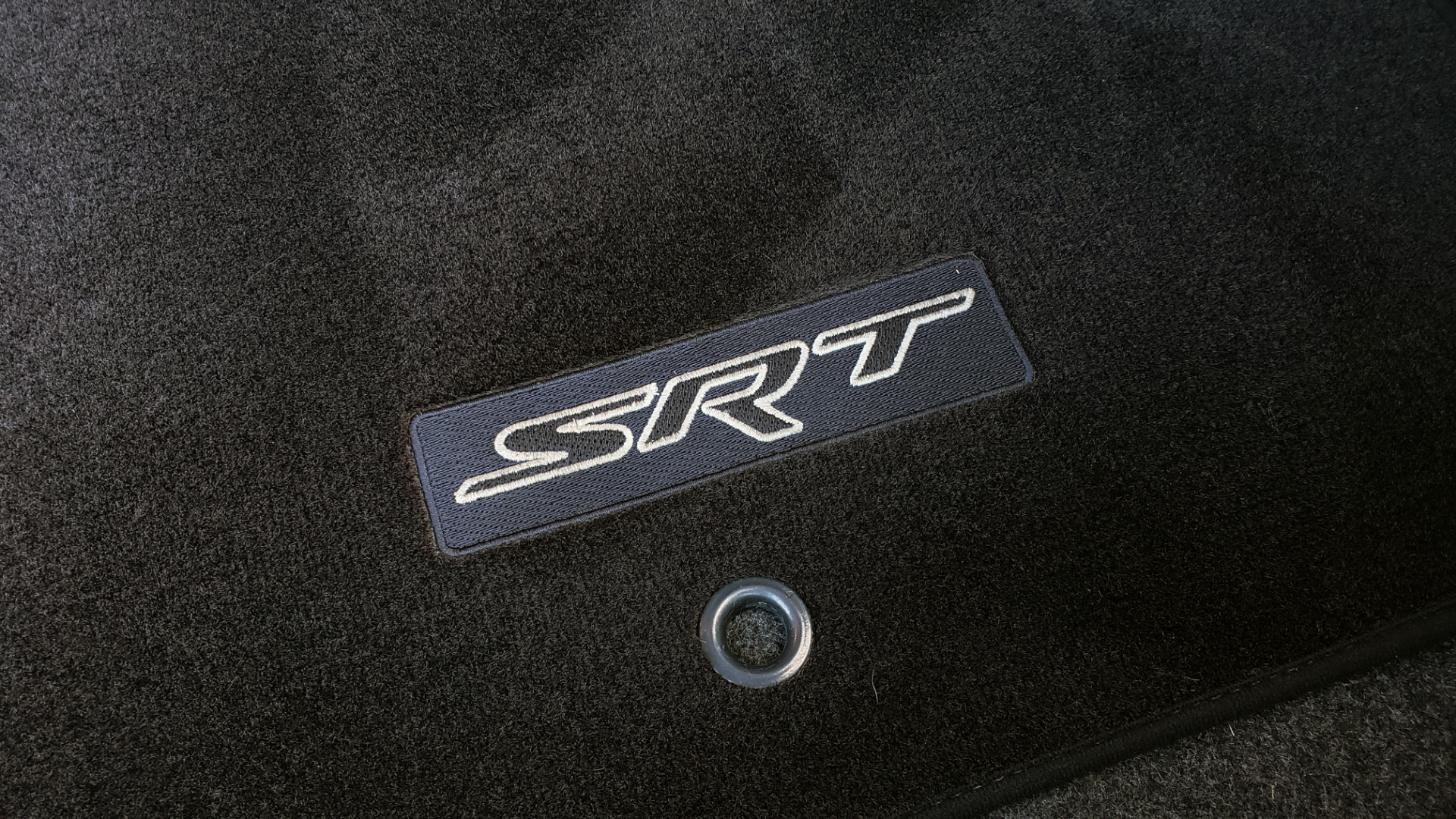 Used 2016 Dodge CHALLENGER SRT HELLCAT COUPE / 6-SPD MAN / NAV / SRT APPS / REARVIEW for sale Sold at Formula Imports in Charlotte NC 28227 26