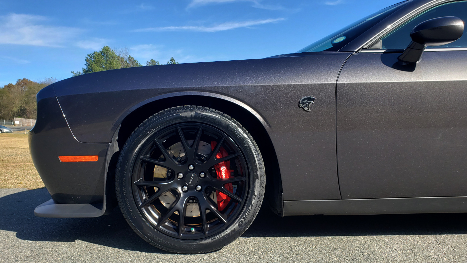 Used 2016 Dodge CHALLENGER SRT HELLCAT COUPE / 6-SPD MAN / NAV / SRT APPS / REARVIEW for sale Sold at Formula Imports in Charlotte NC 28227 5
