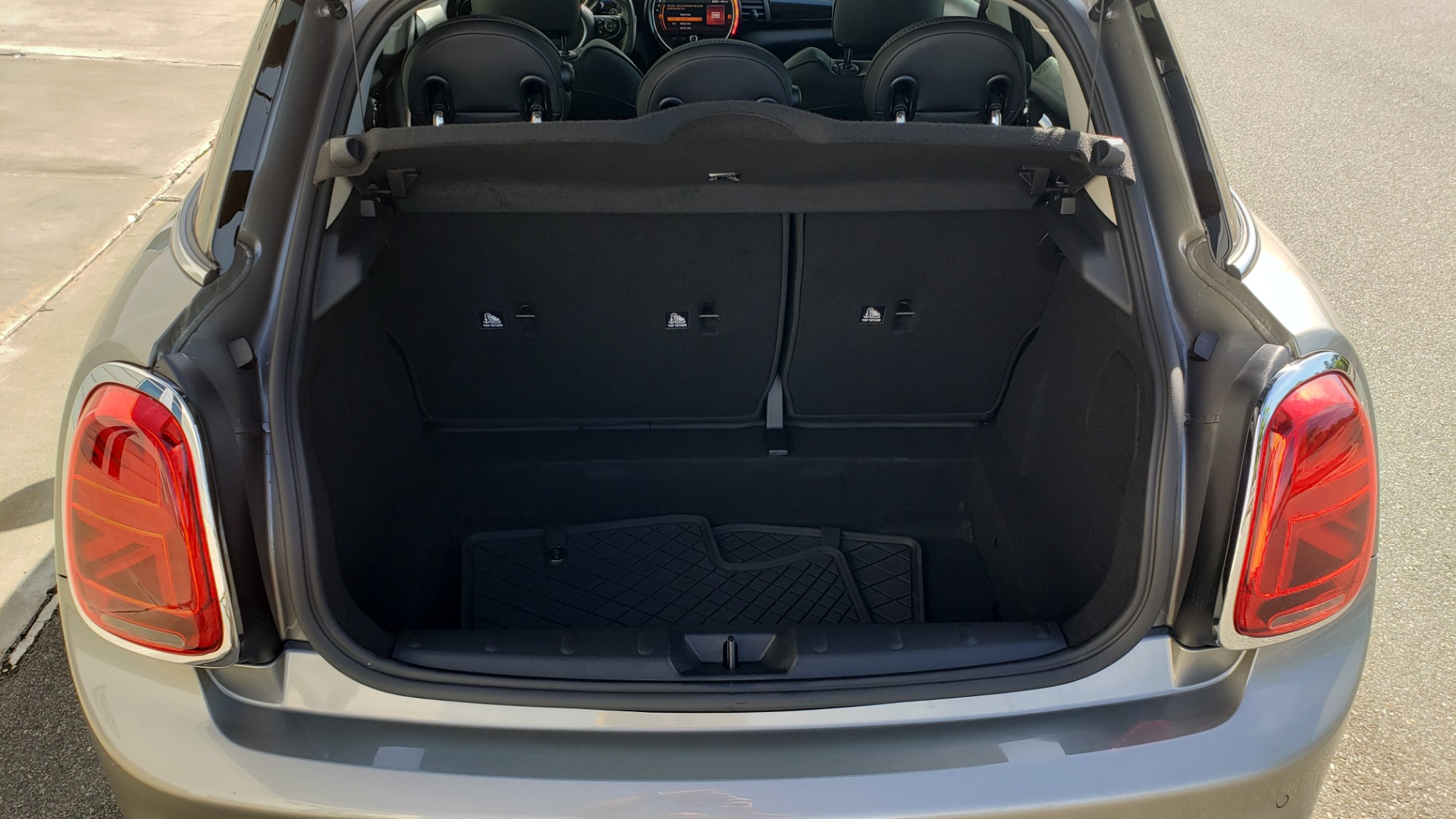 Used 2020 MINI HARDTOP 4 DOOR COOPER S / NAV / SUNROOF / AUTO / H/K SND / REARVIEW for sale Sold at Formula Imports in Charlotte NC 28227 19
